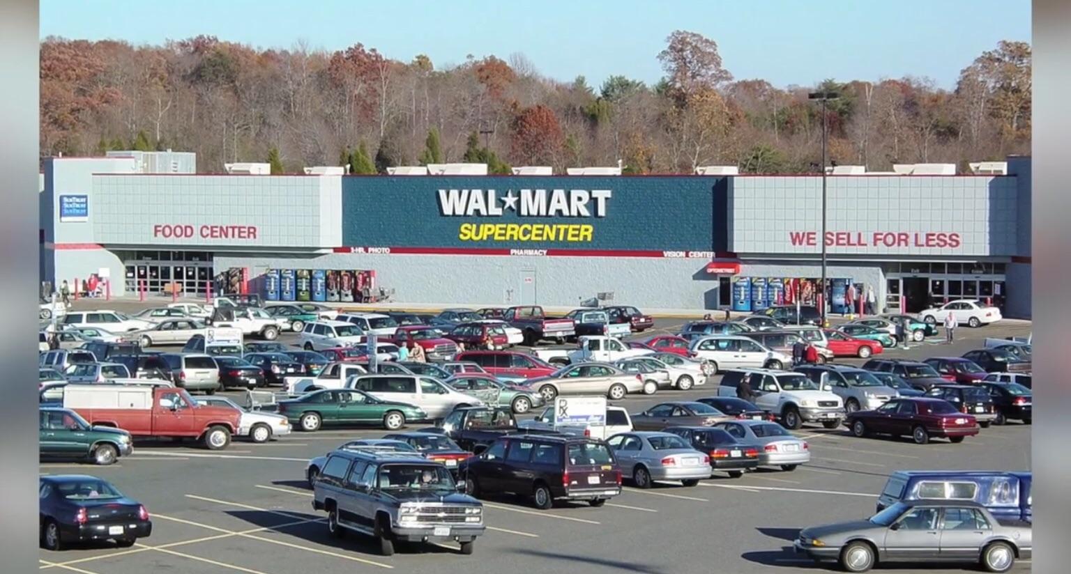 The best looking Walmart building design/logo/color ever. r/walmart