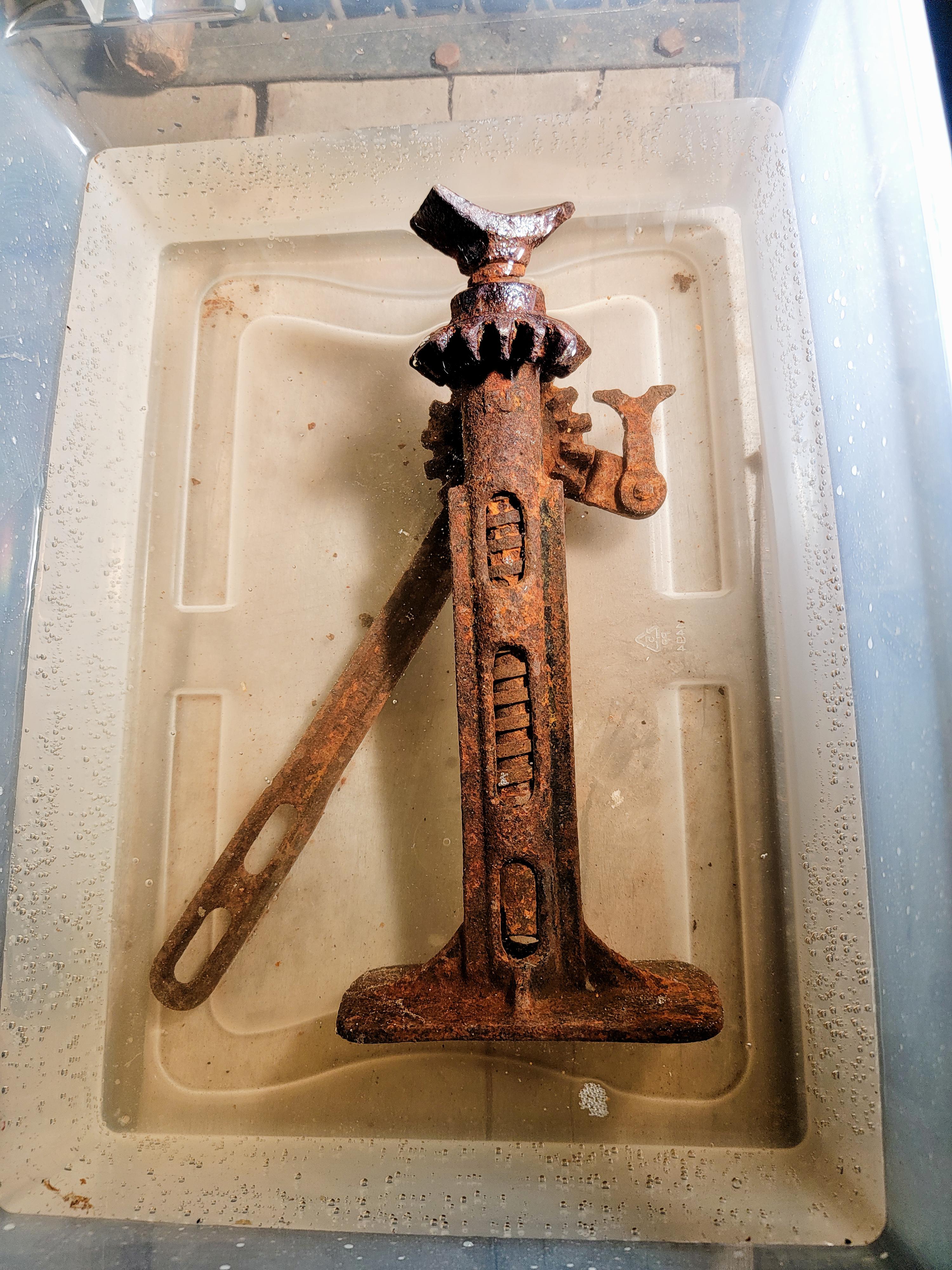 Antique Ford Model A jack restoration. Rust removal is done. FarmboyFixit