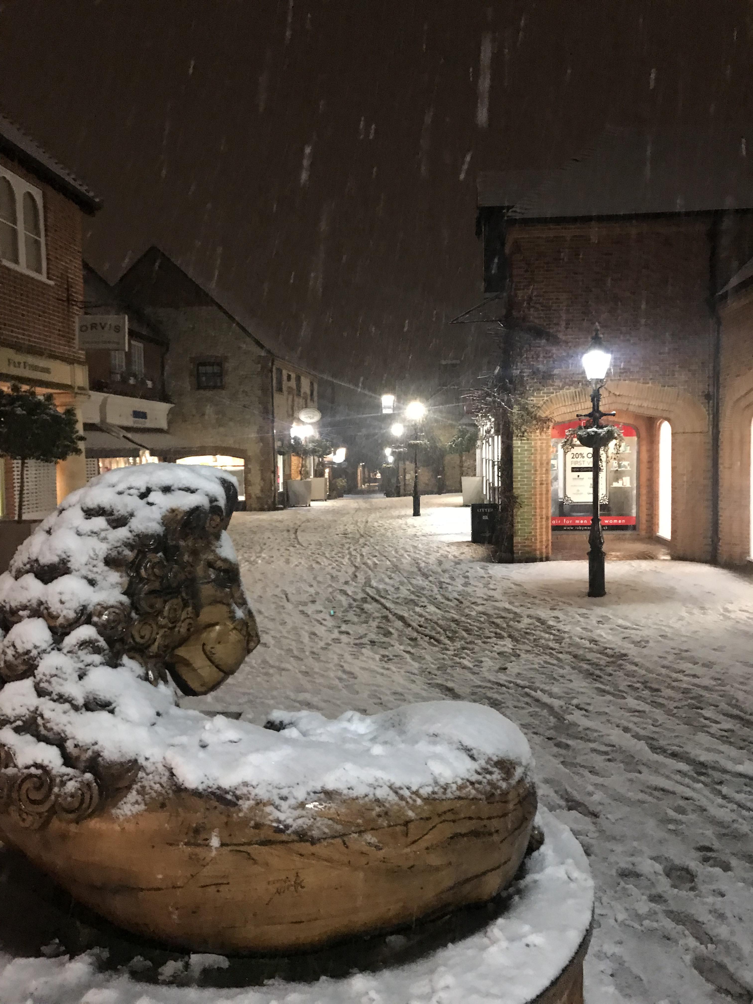 Farnham, UK r/CozyPlaces