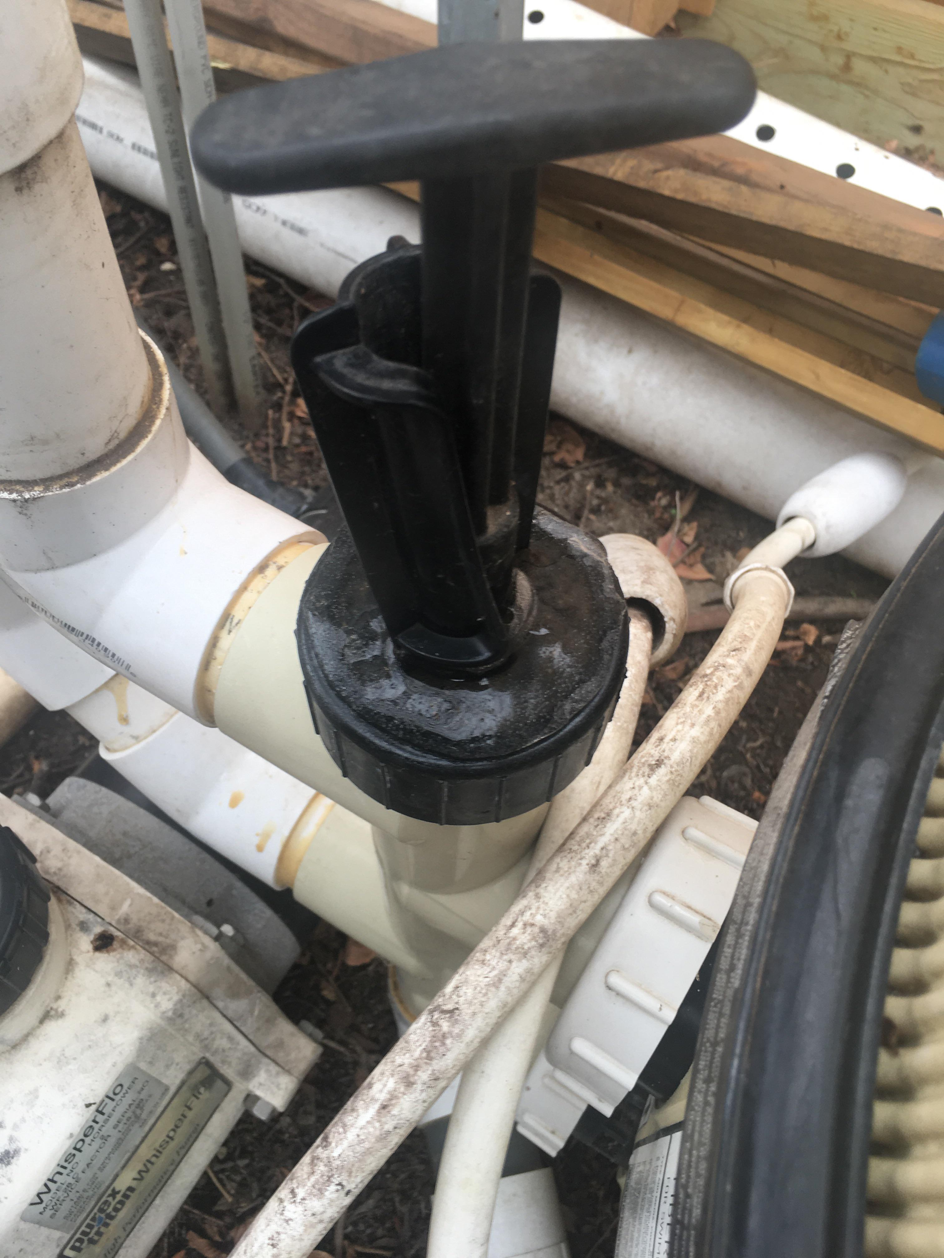 Screwed in texas w frozen backwash valve. r/pools