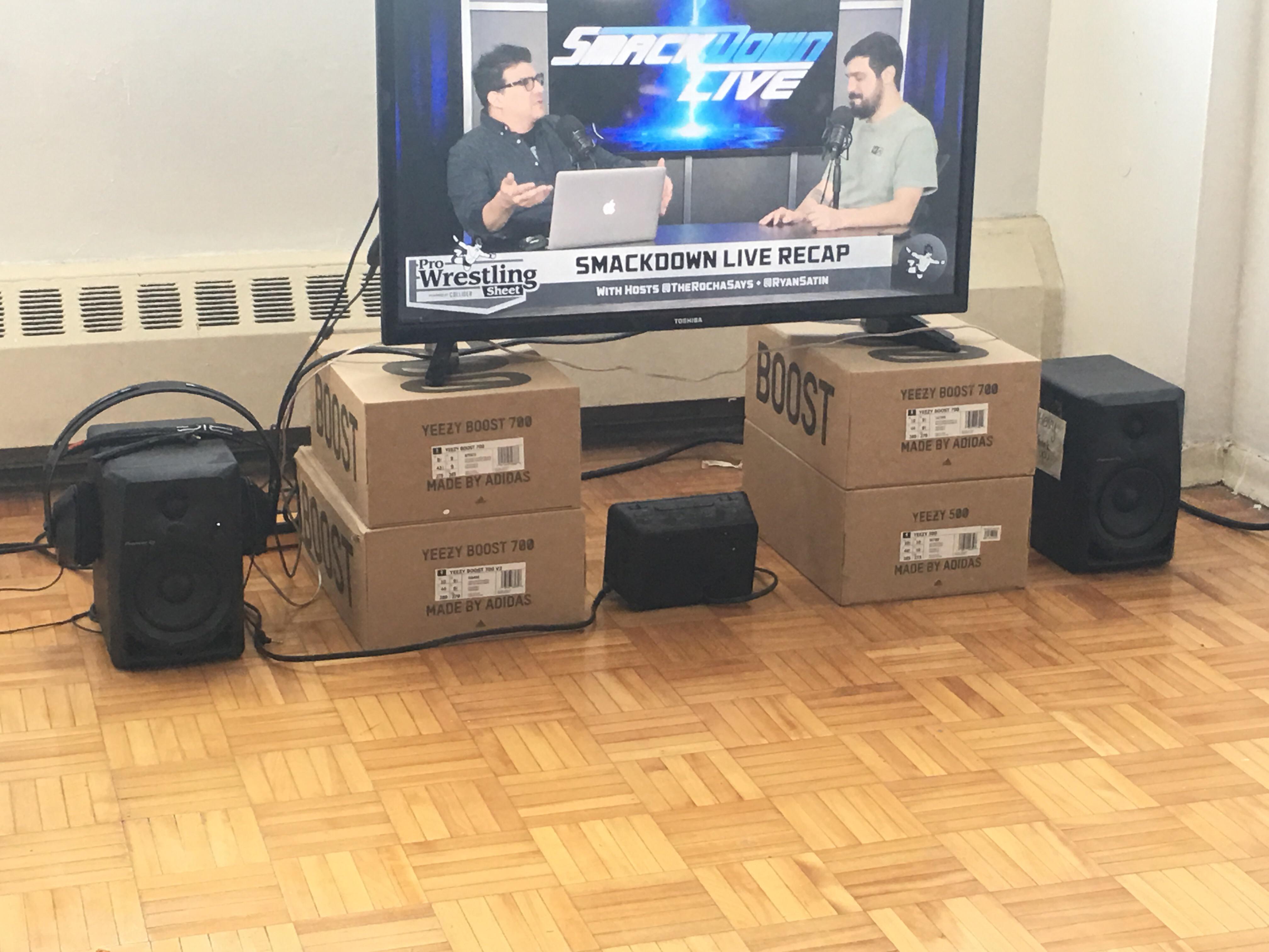 Moving out soon and had to make a makeshift TV stand till I get to the