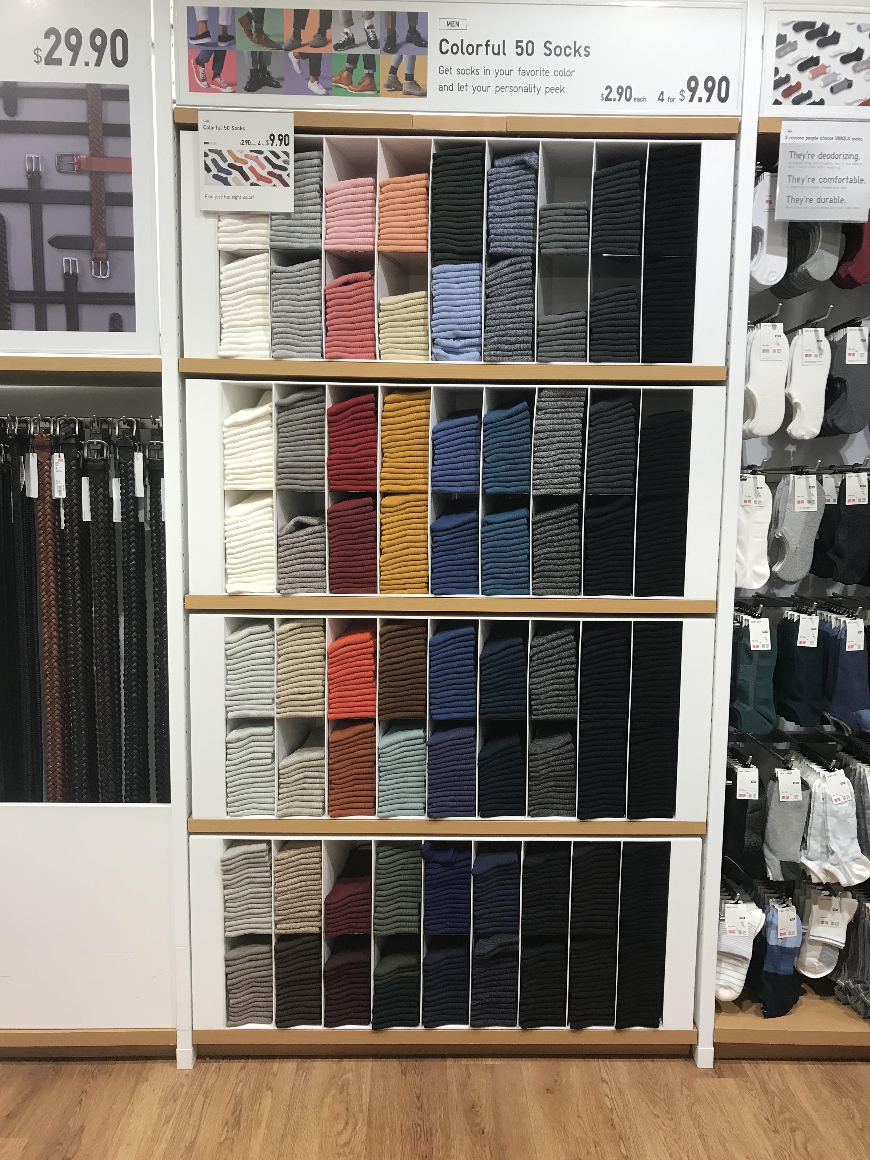 The sock display at UNIQLO r/oddlysatisfying