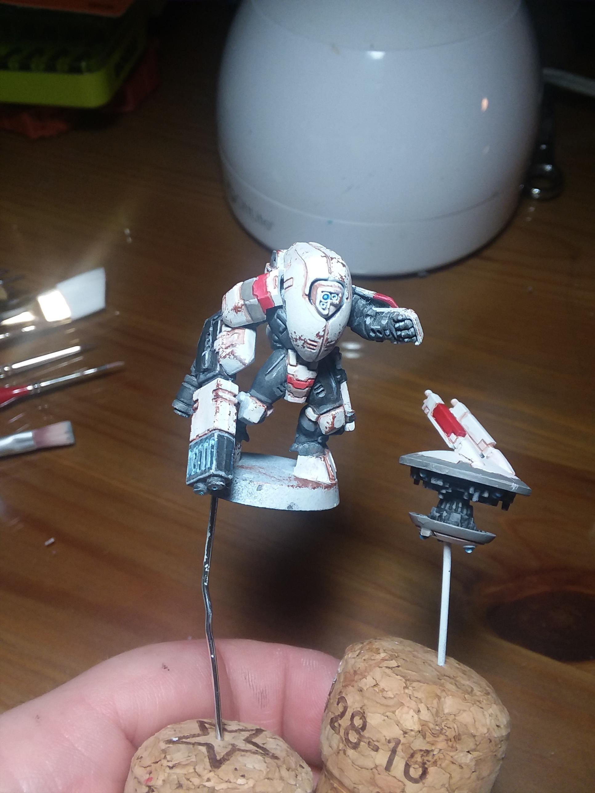 TAU Stealth Suit and Shield Drone of the WIP Sept r/Warhammer40k