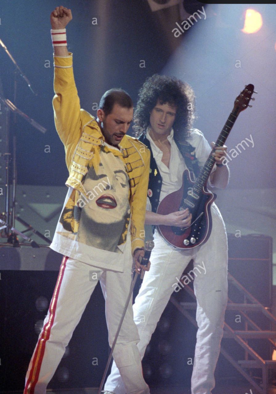 Queen band members Brian May and Freddy Mercury performing after Freddy