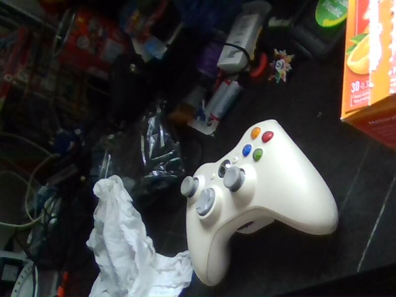 found this random 360 controller out near my garbage bins after rainy