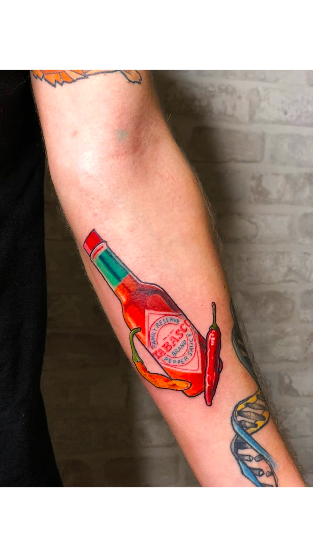 My lastest tattoo! Tabasco sauce, by Hugo Inky, Portugal r/tattoos