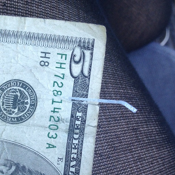 The security strip on this 5 bill r/mildlyinteresting