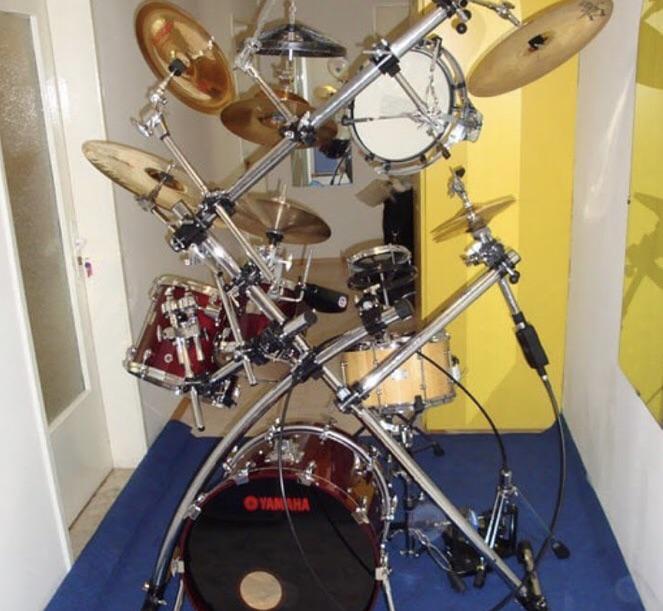 OMG GUYS LEAKED MANGINI DRUM KIT FROM DT15 😳😳😳 : DTCircleJerk