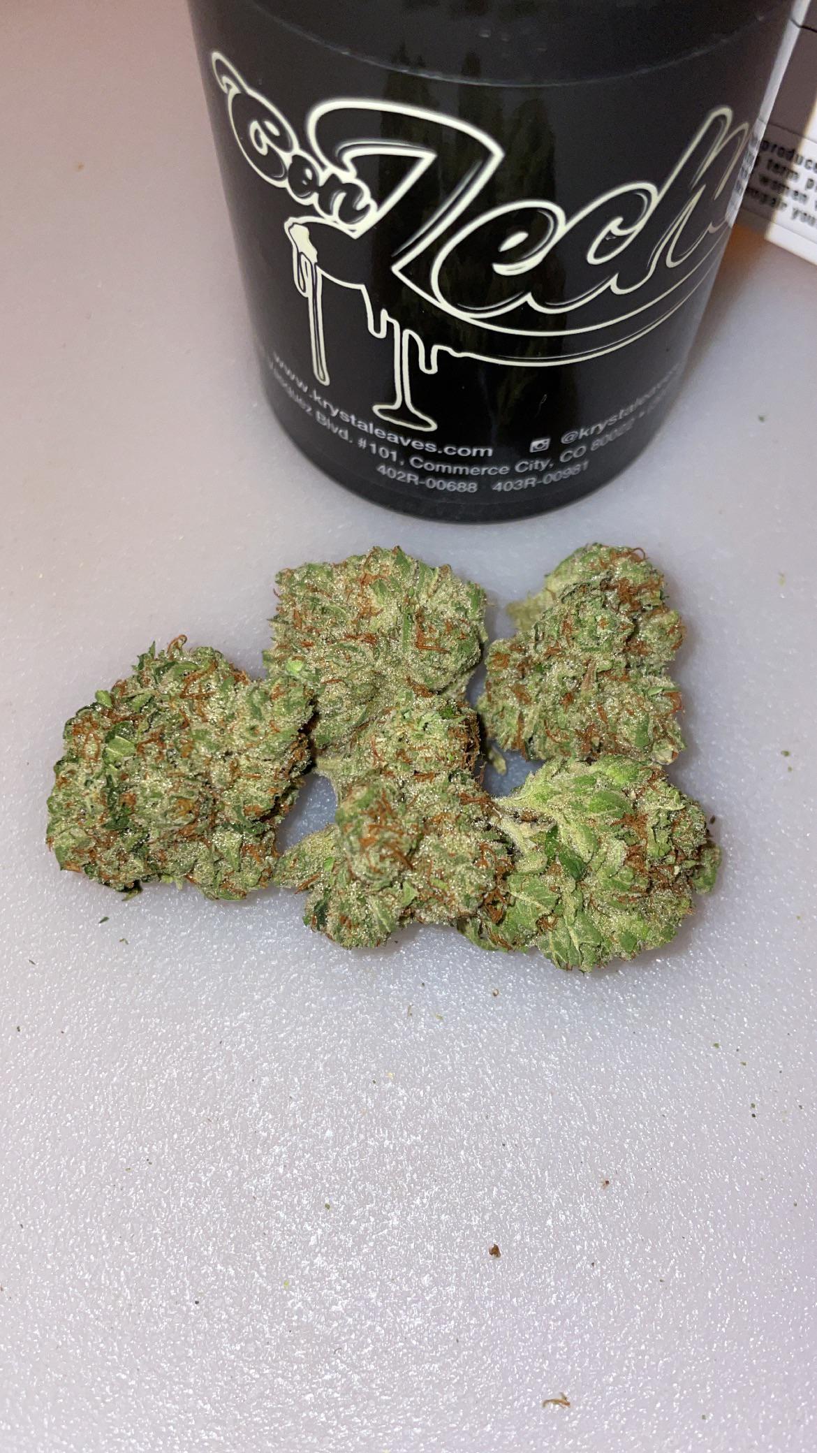 CON LECHE (Triangle kush X White OG) my favorite strain from the Cuban