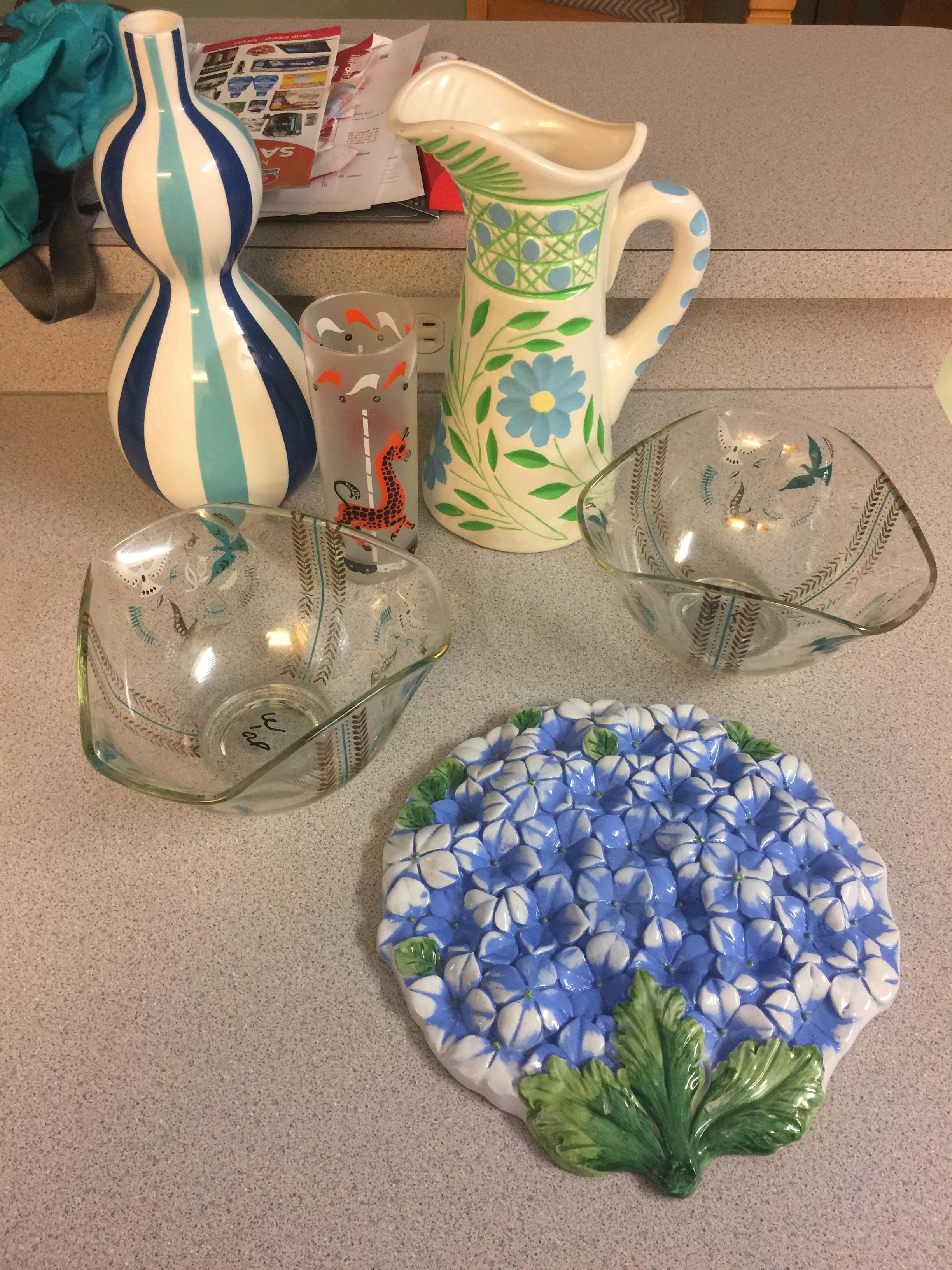 My housewares haul from Goodwill. 20. Don't usually buy single glasses