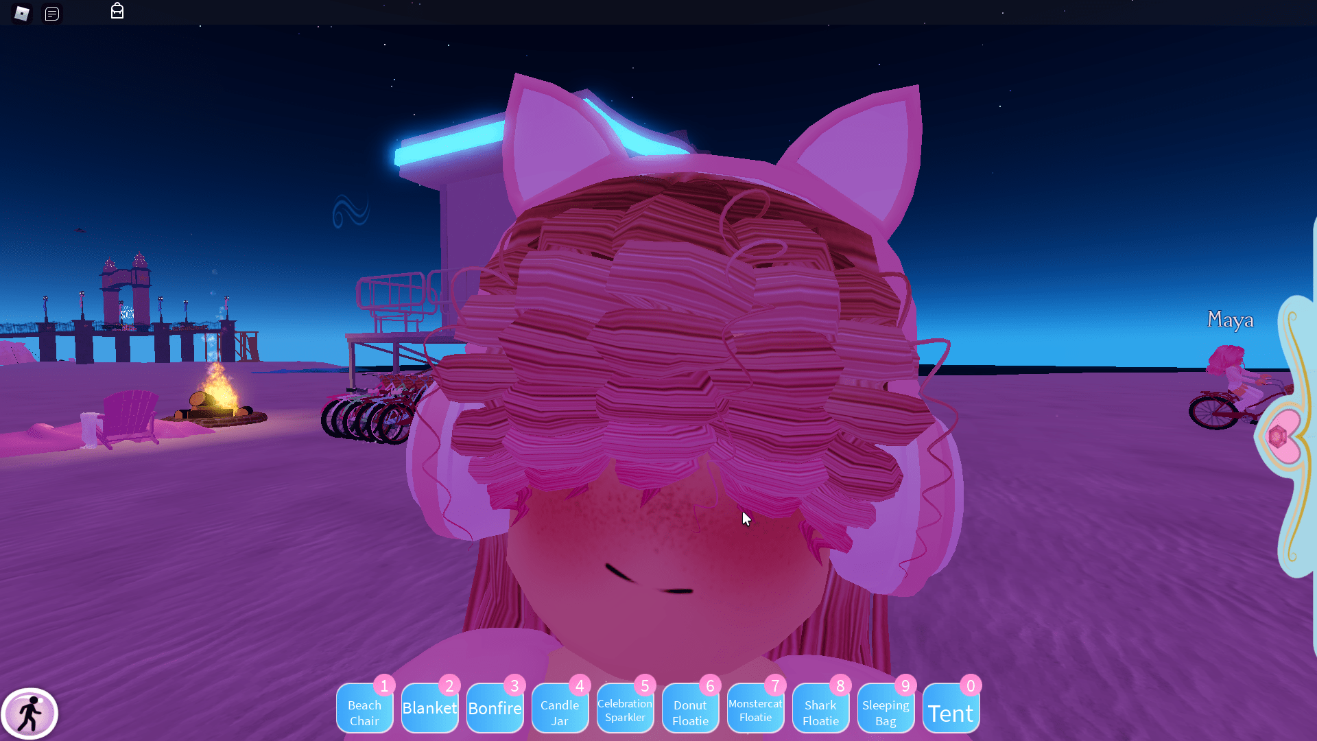 The mad kitty headphones are so cute! r/RoyaleHigh_Roblox