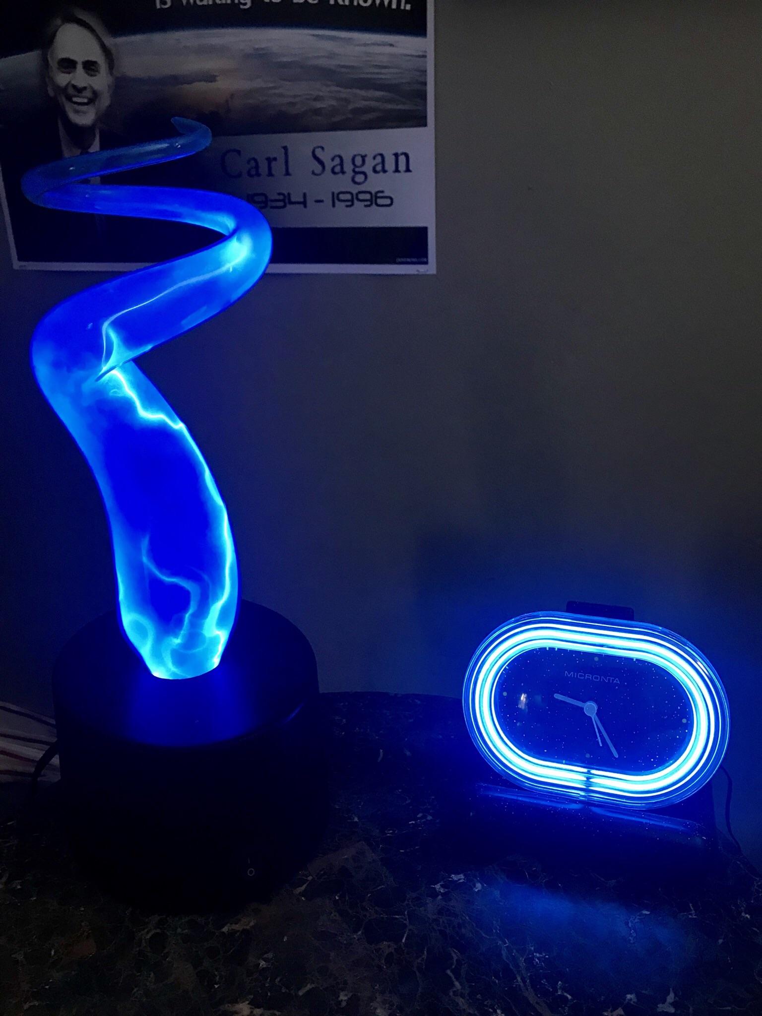 Plasma Light and Neon Clock (thrifted for less than 9) r