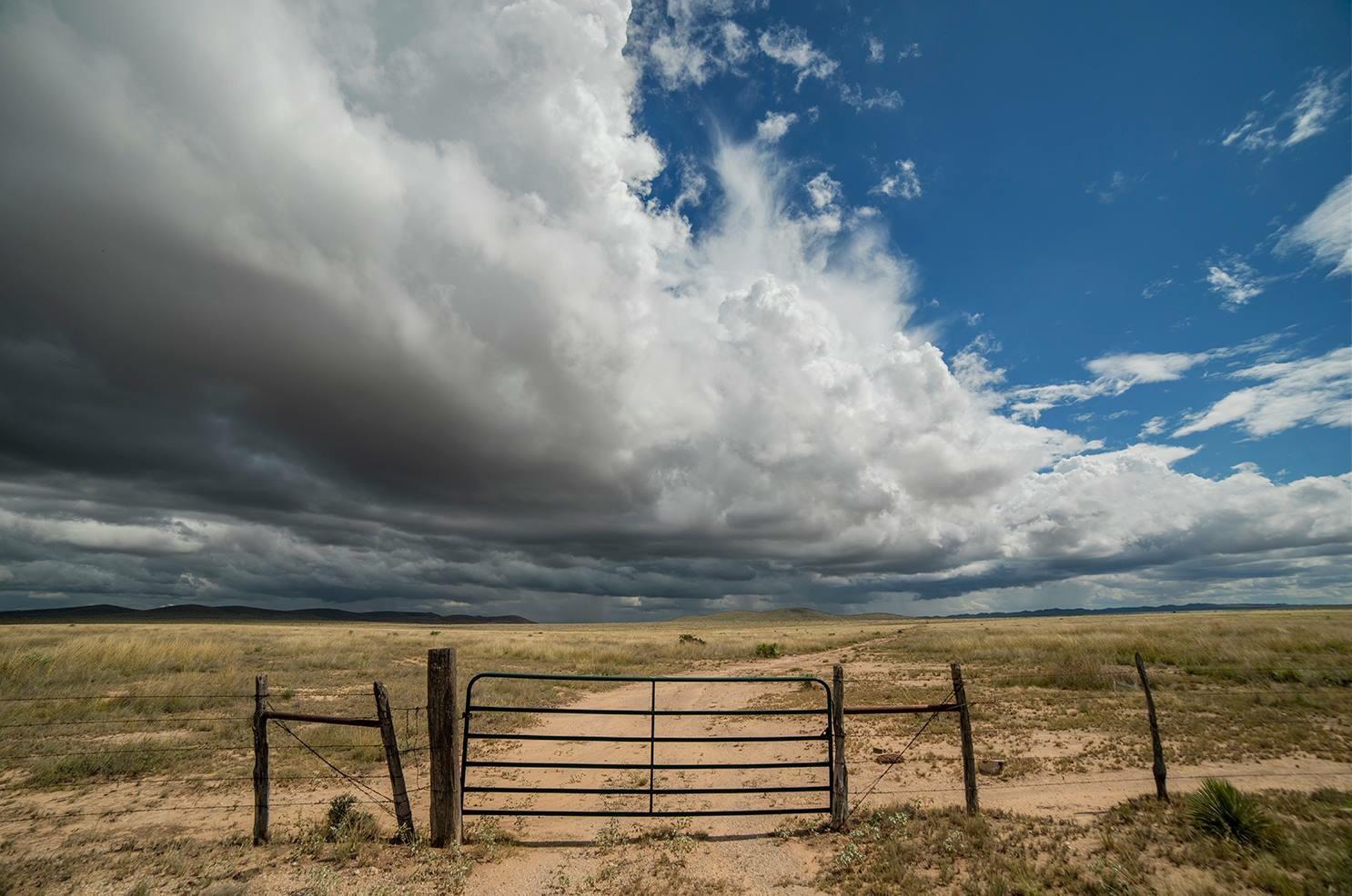 The plains of west Texas! r/pics