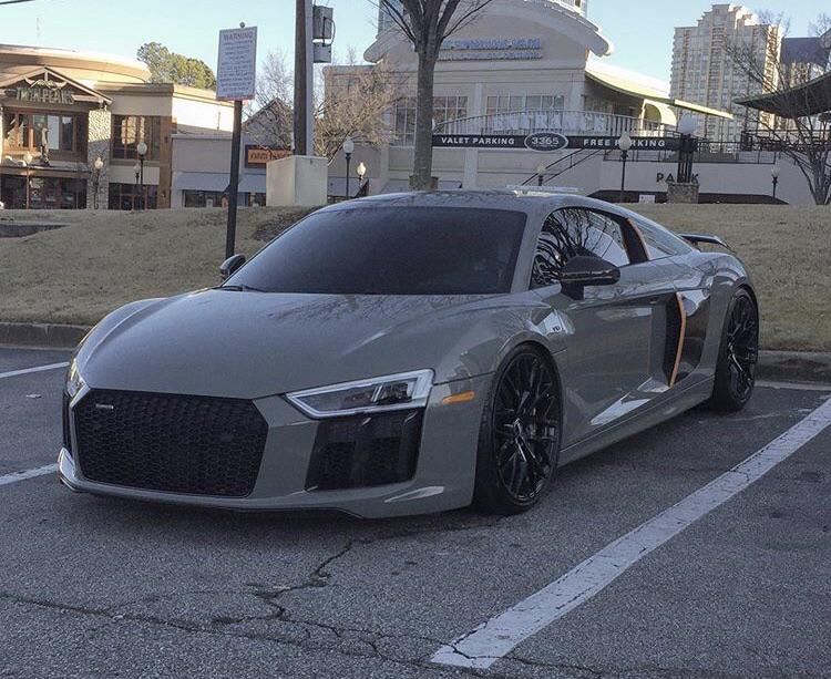 [Audi R8 V10 Plus Executive Edition(1 of 25)] spotted