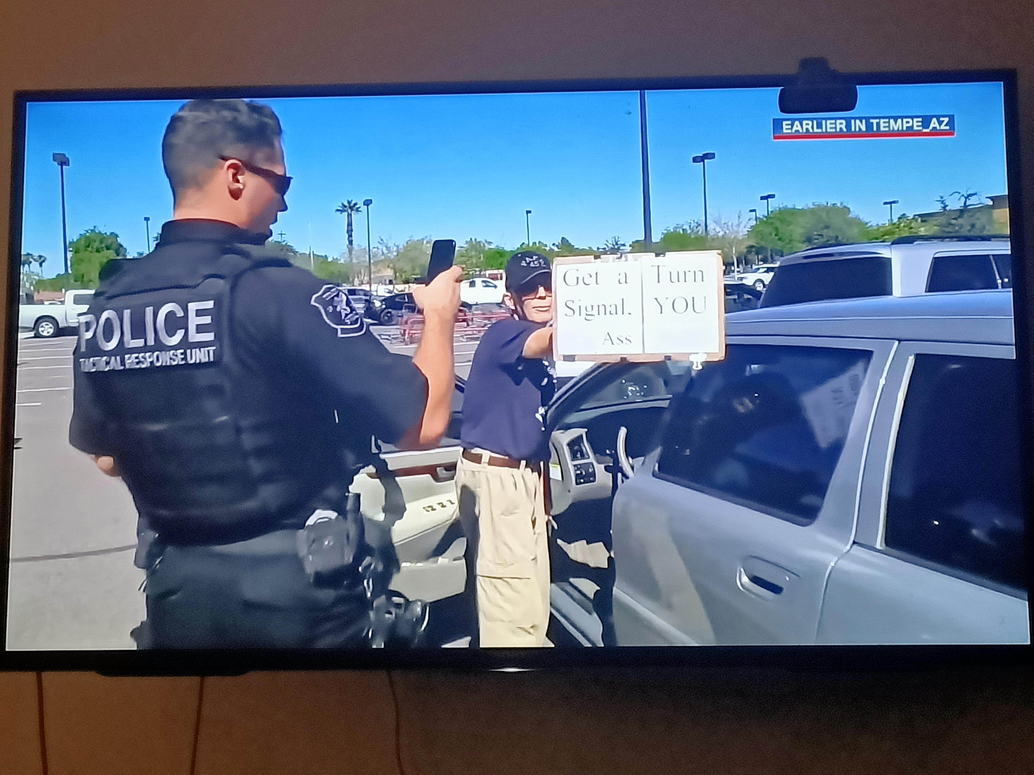 To teach the police how to drive r/therewasanattempt