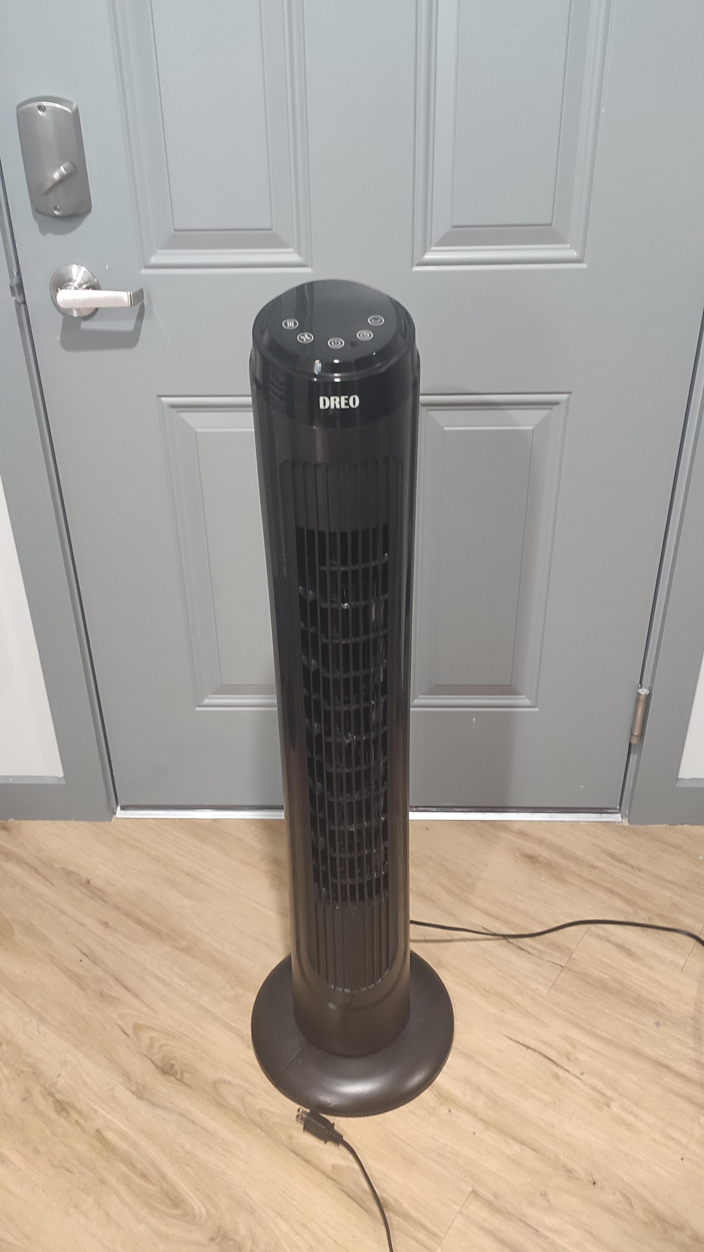 Tower Fan for Sale 25 ( down from 65 ) r/UIUC