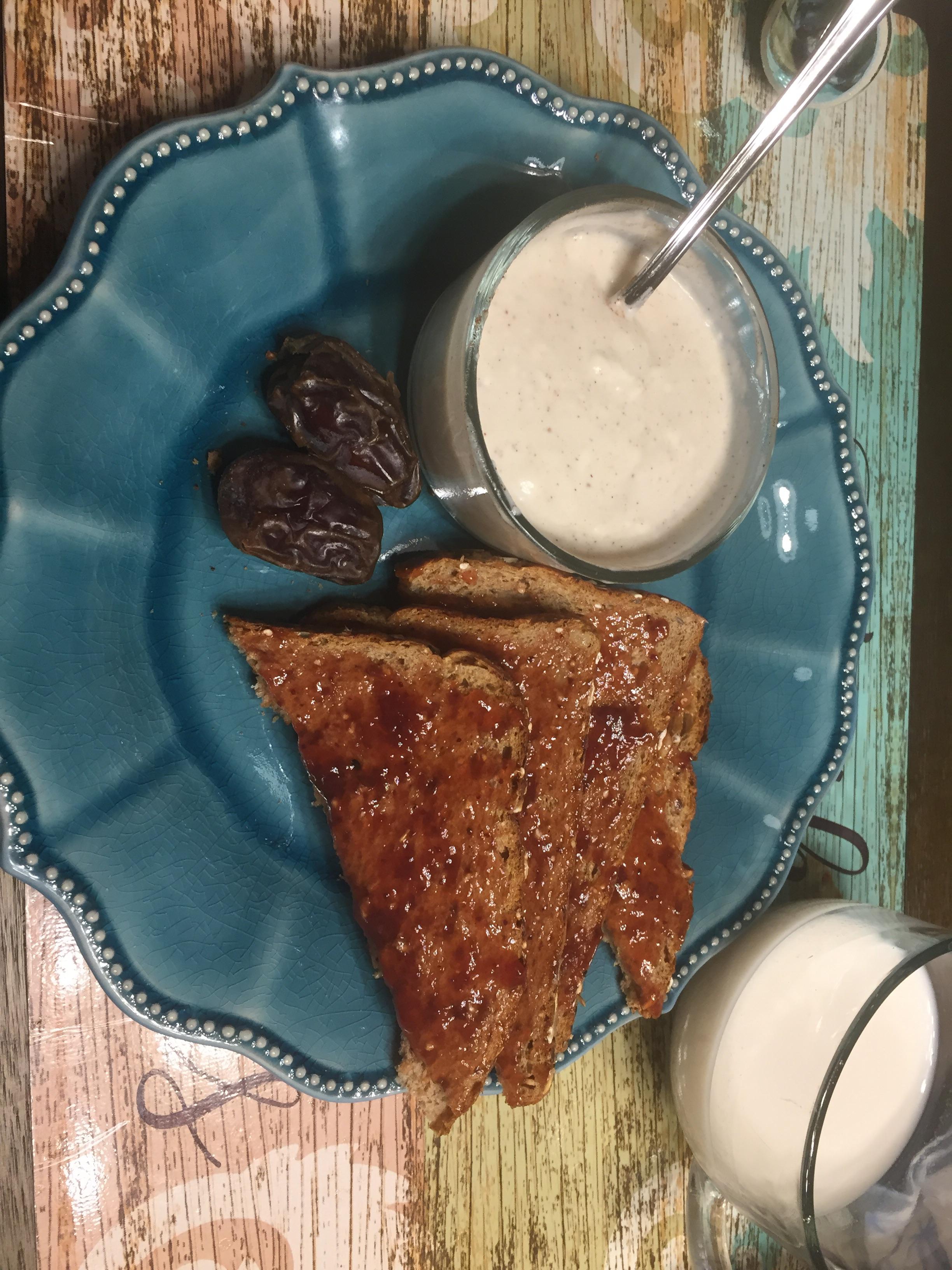 Breakfast for the first time in 4 years at 5am r/PlantBasedDiet