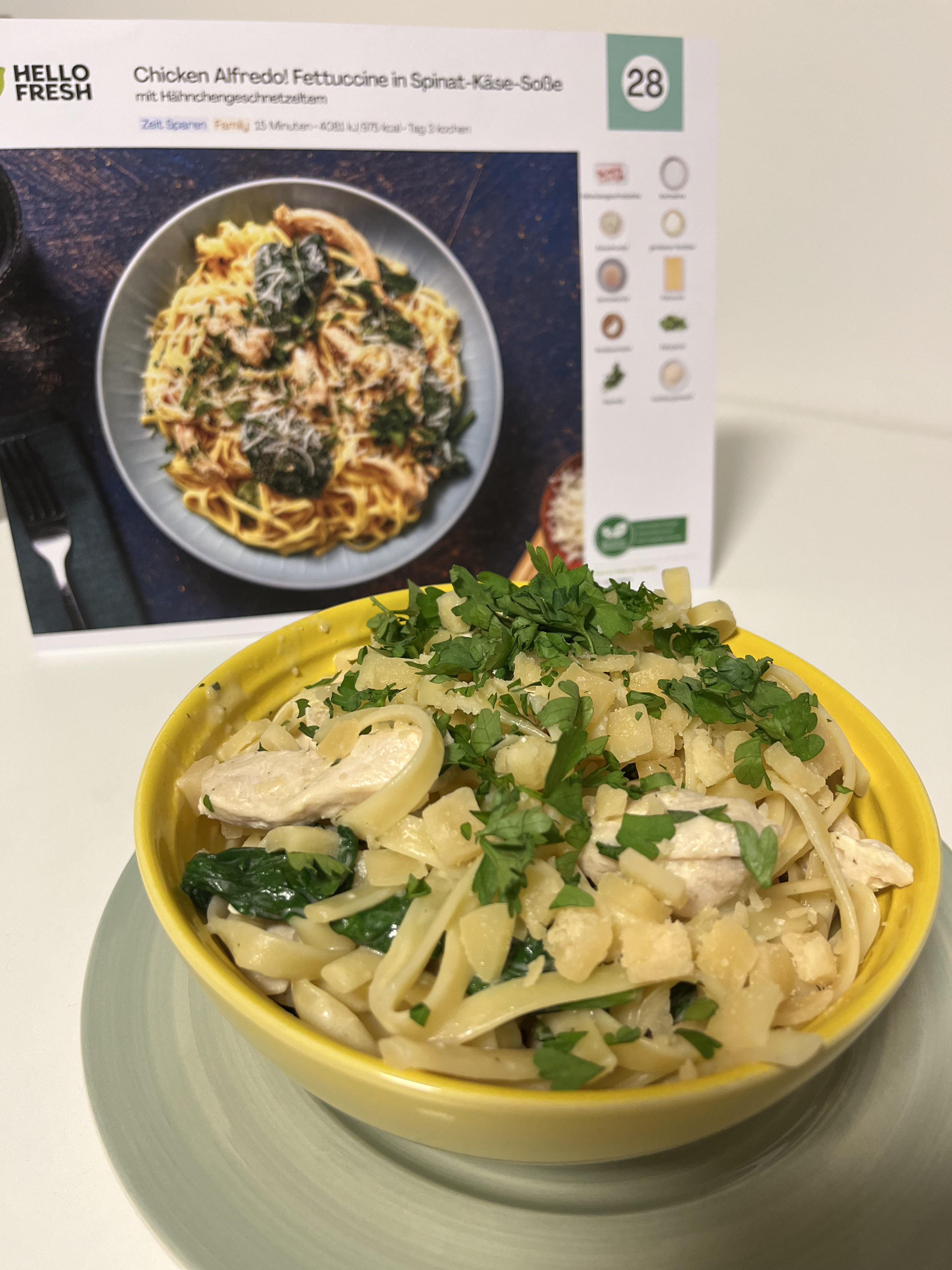 Chicken Alfredo with spinachcheese sauce hellofresh