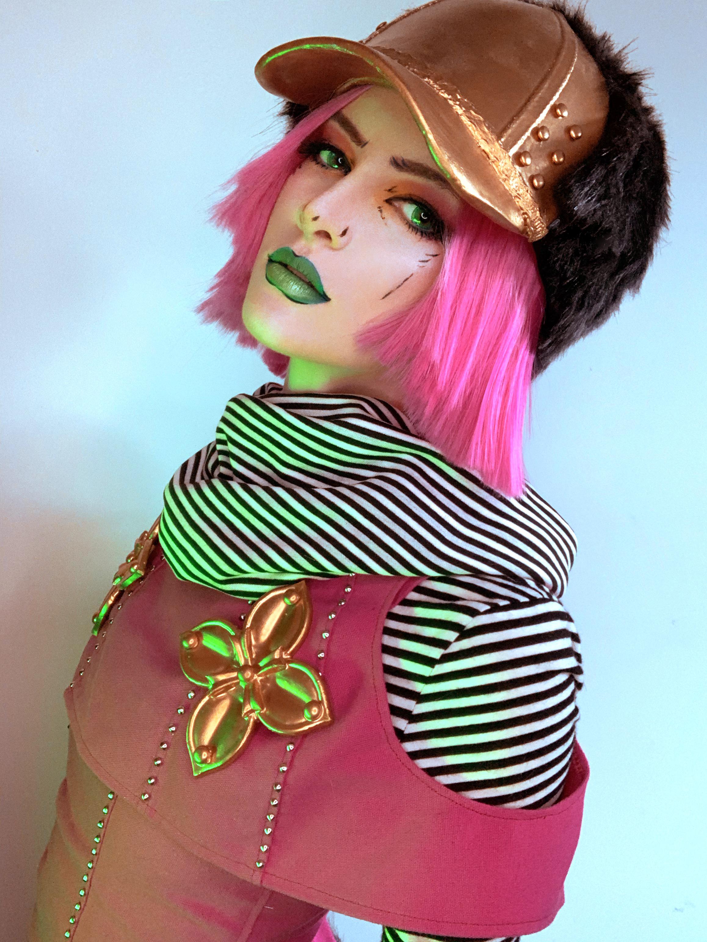 563 best Hot Pants images on Pholder Stardust Crusaders, Old School