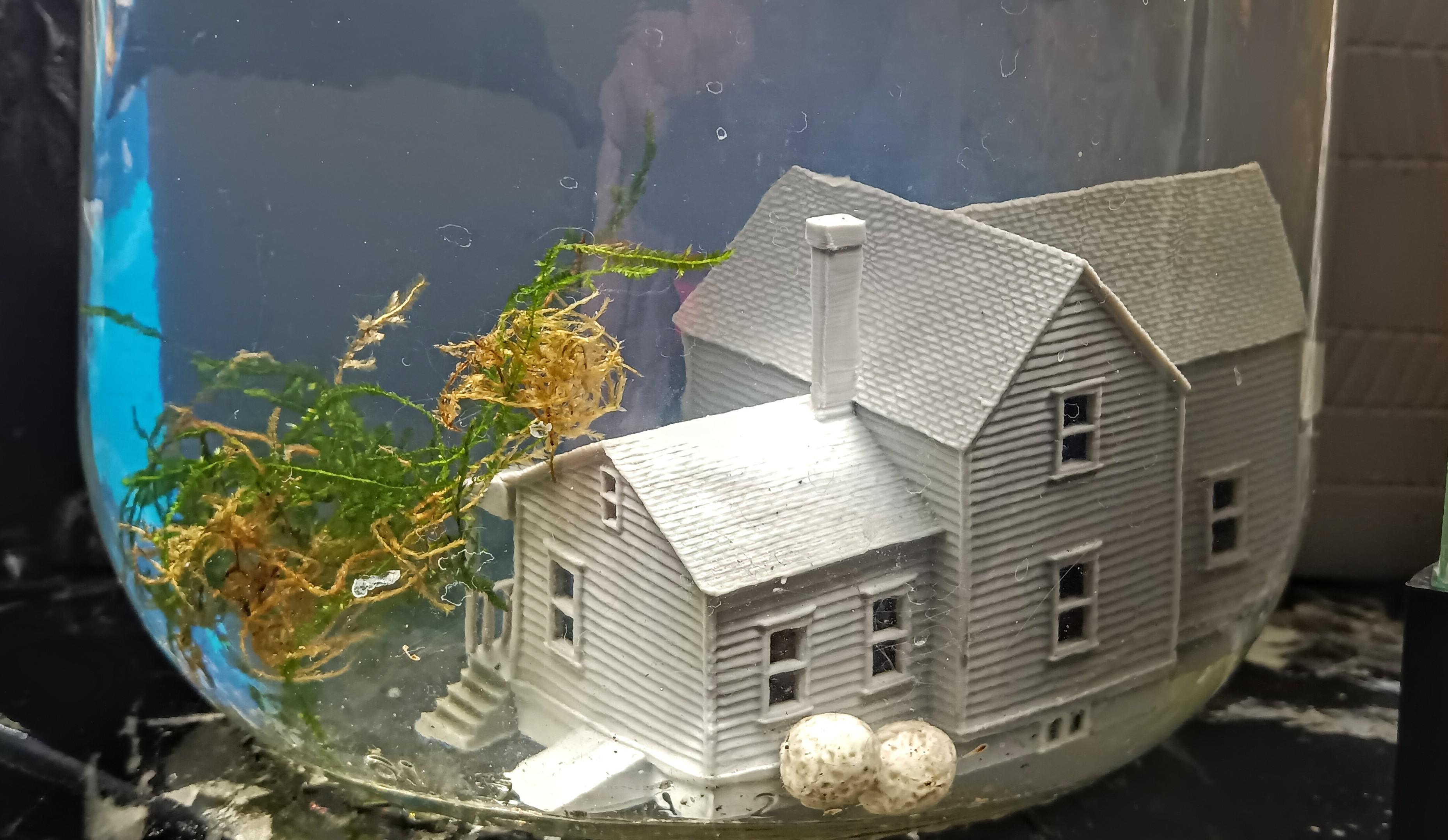 There's so many mixed reviews of using pla plastic and Krylon paint in