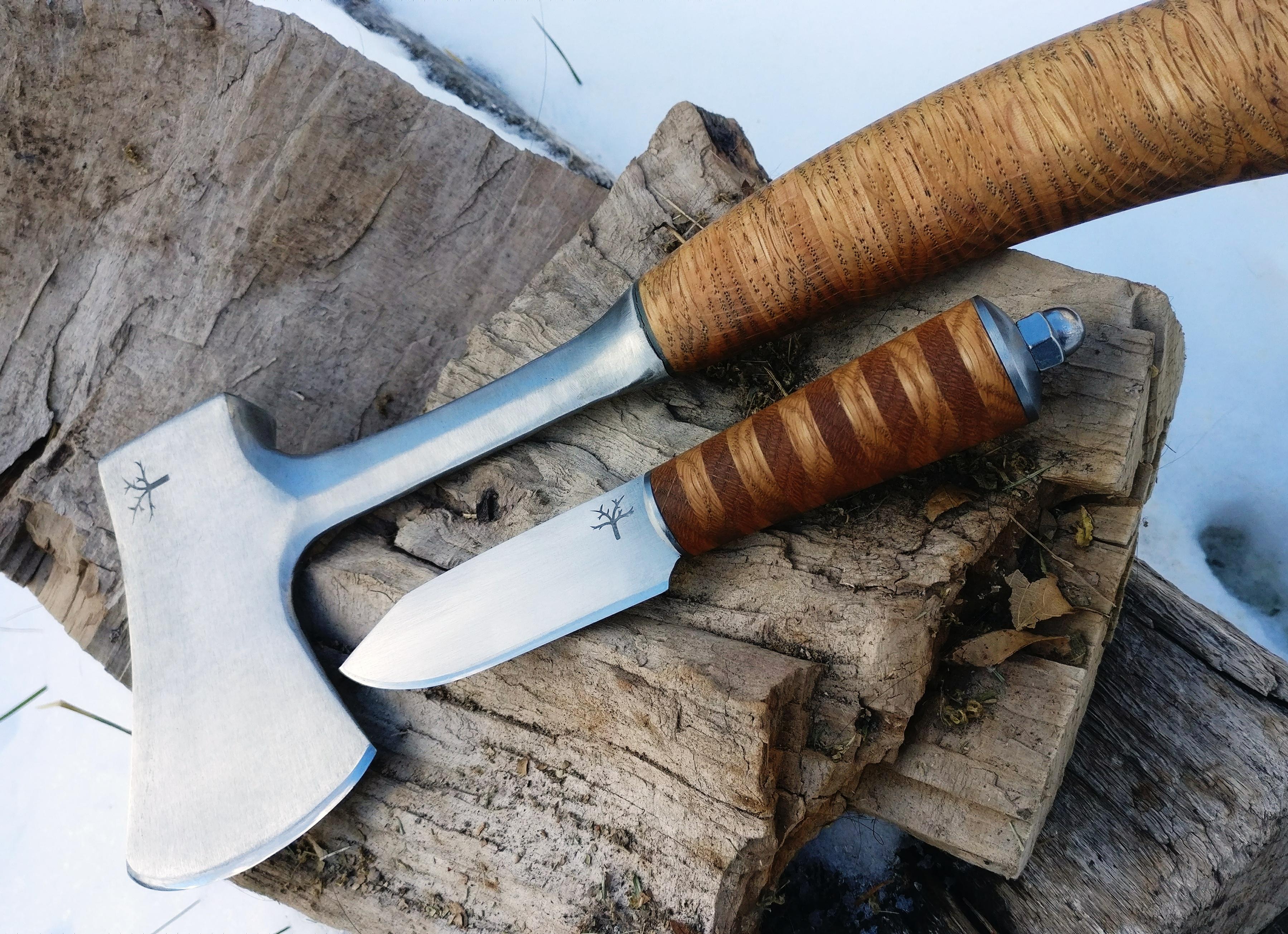 Made a little camp knife for myself. Pretty pleased with how it turned