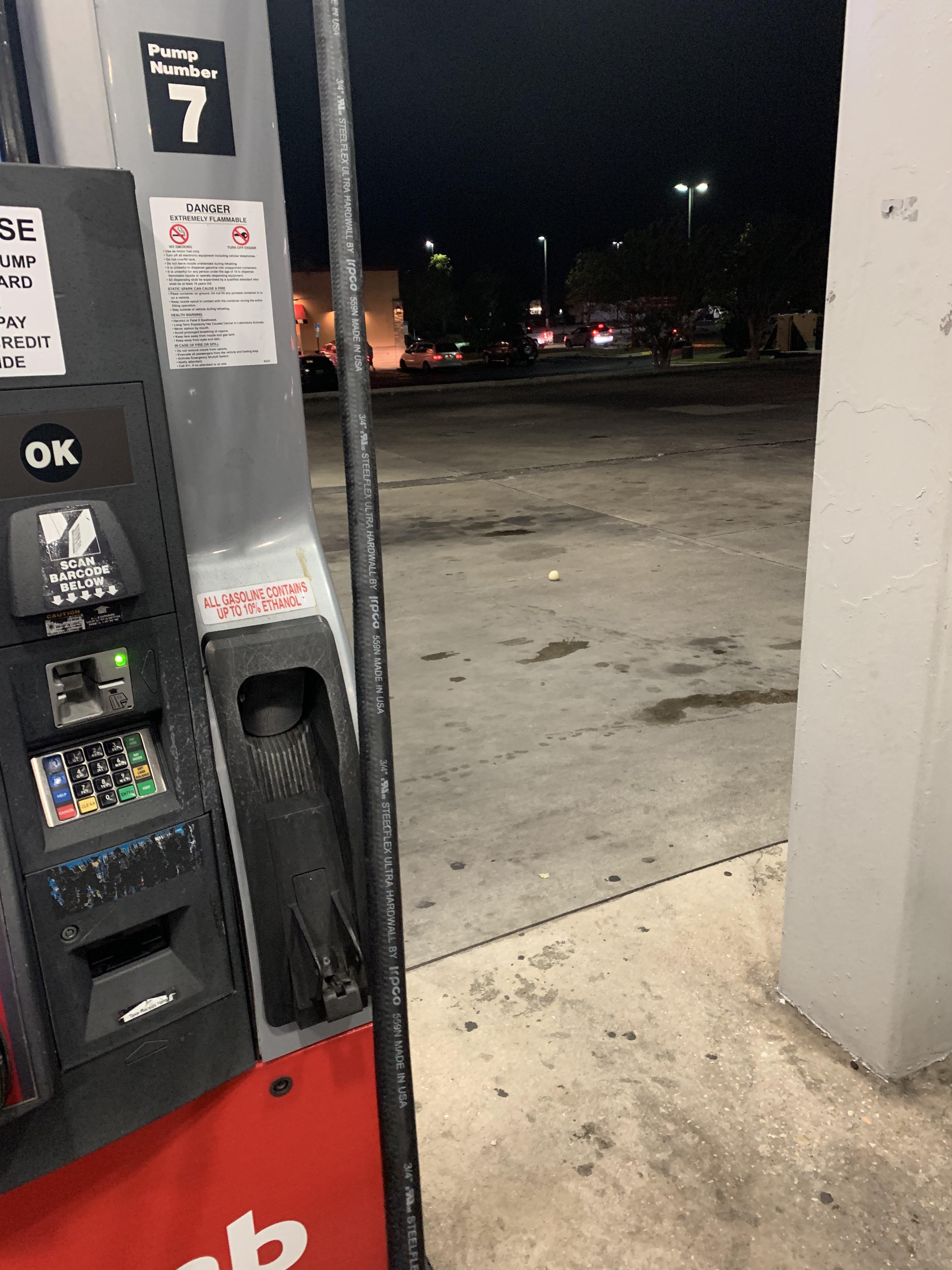 Which one of y’all freaks left a raw onion in the Tom Thumb parking lot