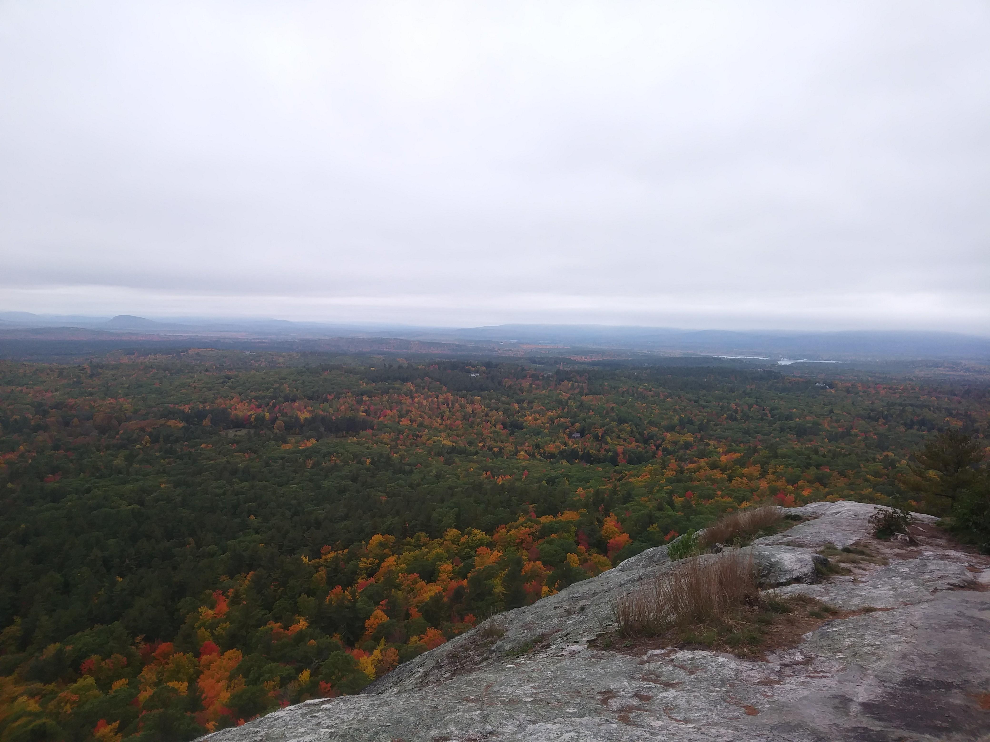 Sabattus Mountain in Lovell. Only a .8 mile hike! r/Maine