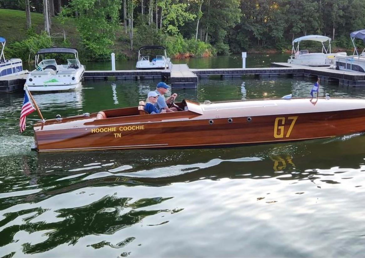 Alan Jackson on Tim’s ford lake r/boats