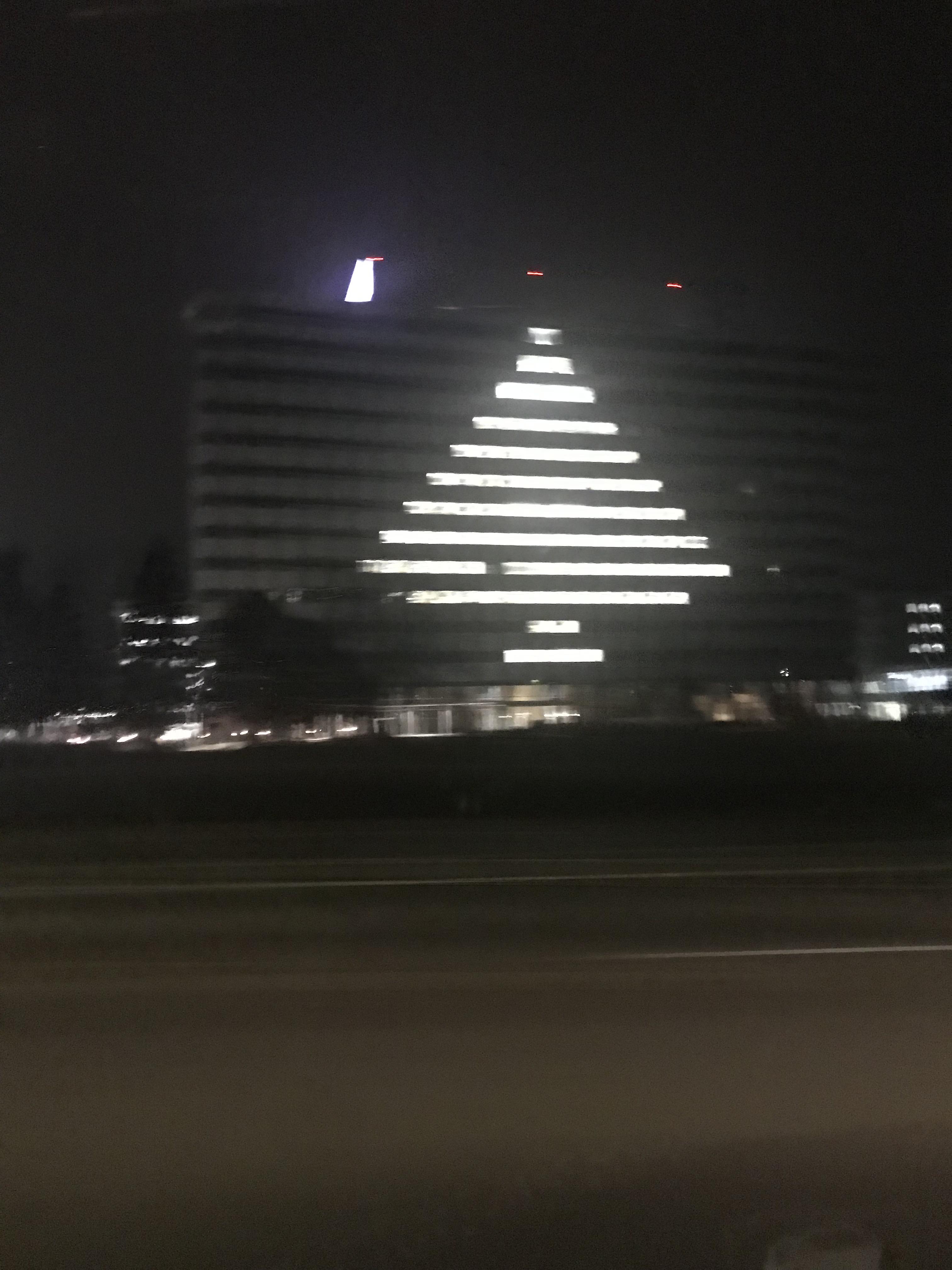 The 3M Corporate building in Maplewood, MN makes a Christmas tree with