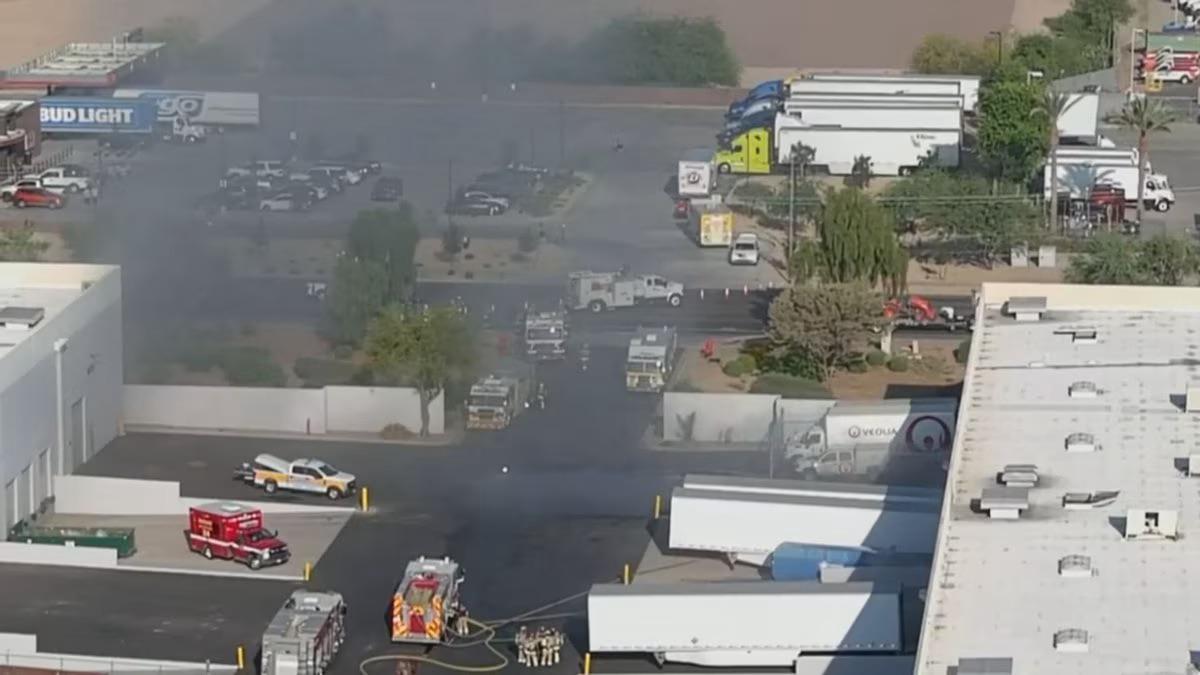 Battery recycling plant catches fire in west Phoenix r/phoenix