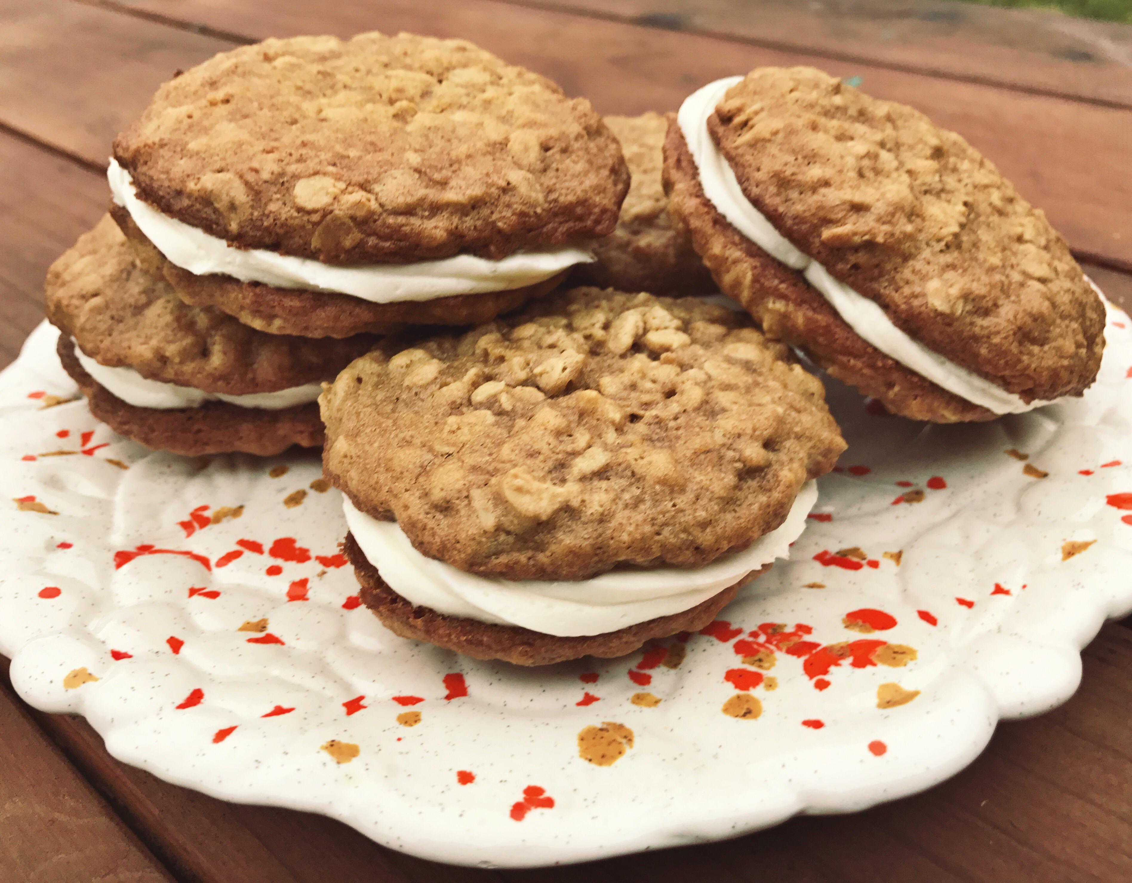 [Homemade] Chewy Brown Sugar Oatmeal Cookies with Vanilla Buttercream