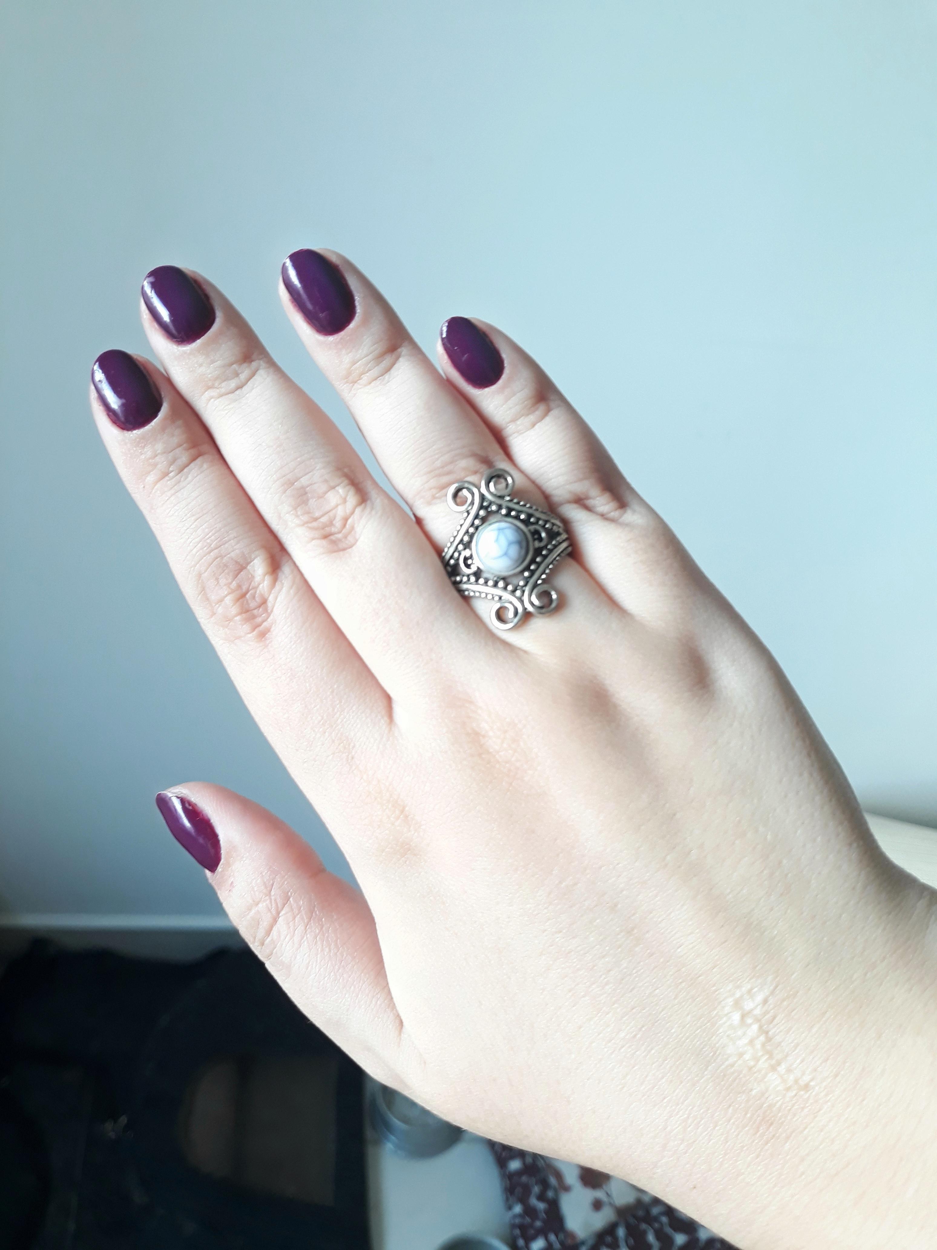 Always had chubby hands, trying an almond nail shape to elongate them