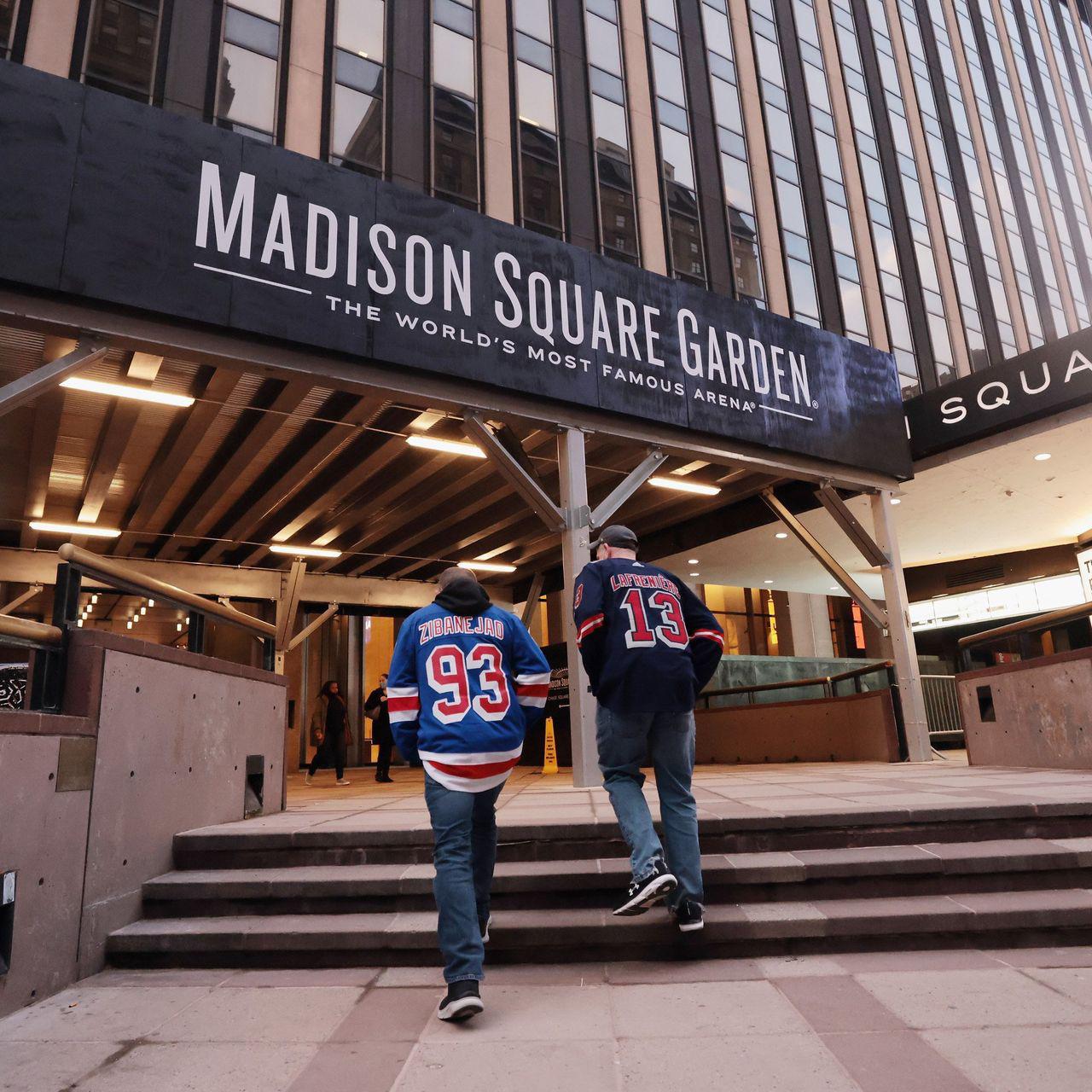 Madison Square Gardens “The world’s most famous arena” r
