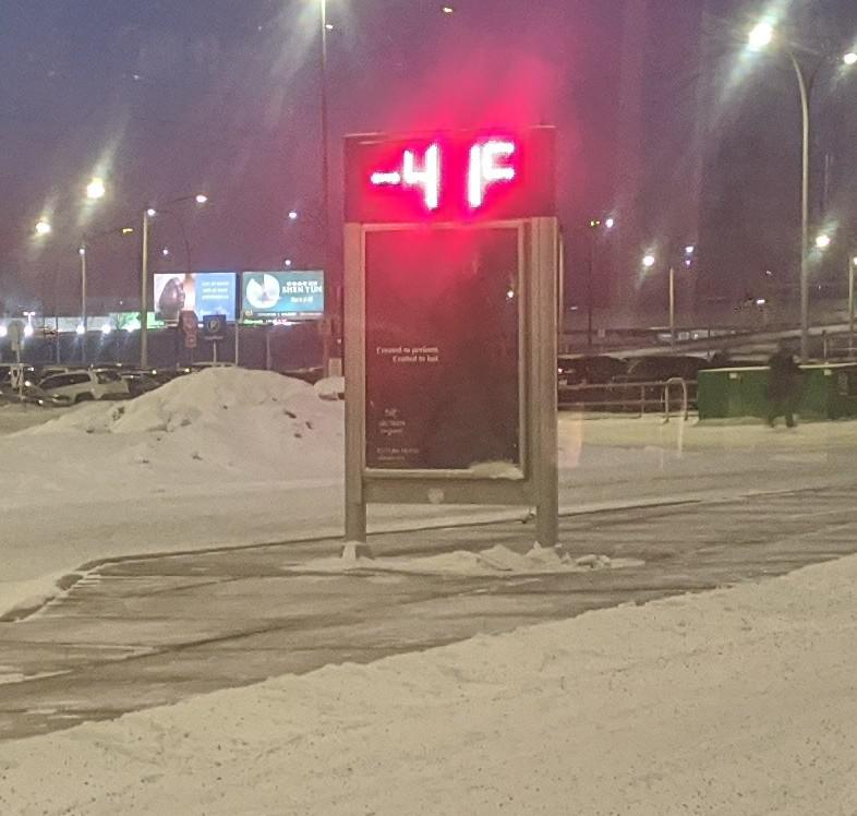 Temperature this morning at Anderson LRT station r/Calgary