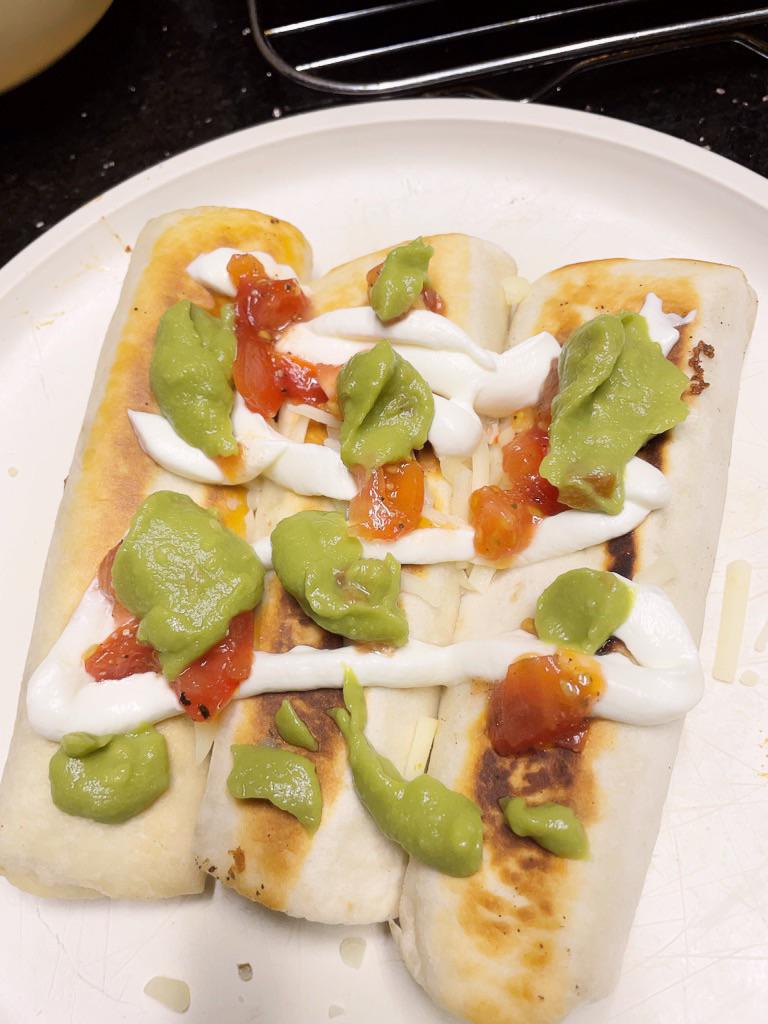 HelloFresh Black Bean & Poblano Pepper Flautas 🌮 (vegetarian) 10/10! mealkits