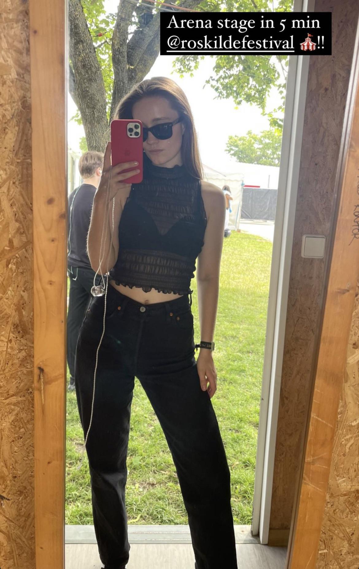 damn she just keeps getting hotter r/SigridFans