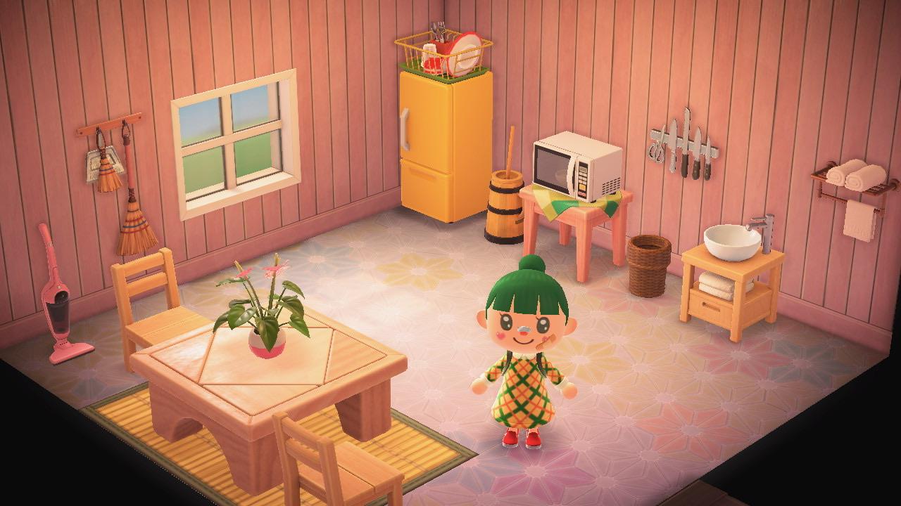 Started on my kitchen today and it’s already my favorite room 🥰 r