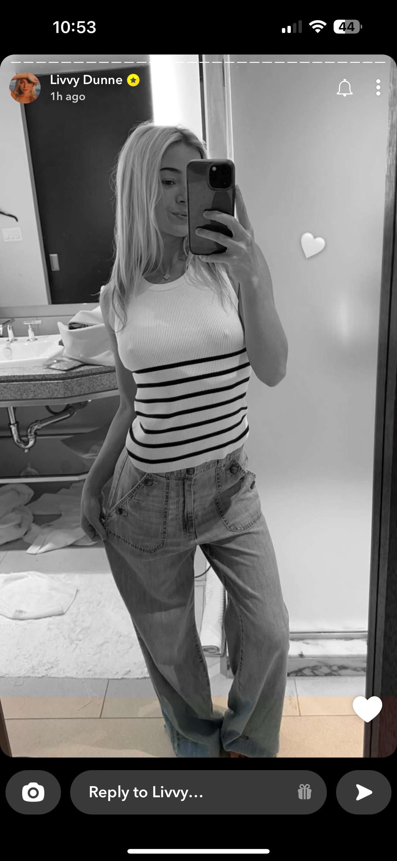 Nips r/LivvyDunne_Fap