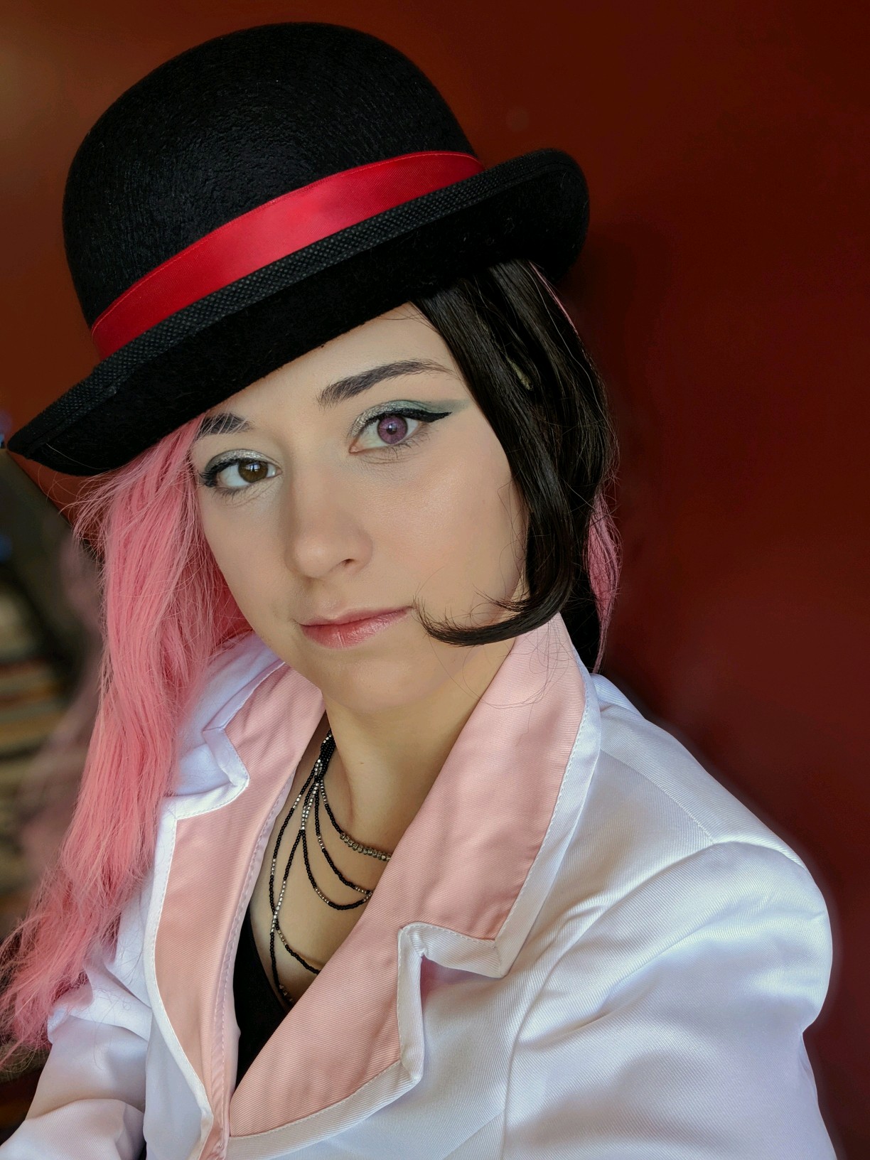 Neopolitan Cosplay [self]ie from 2019! Is my hat too big? r/RWBY