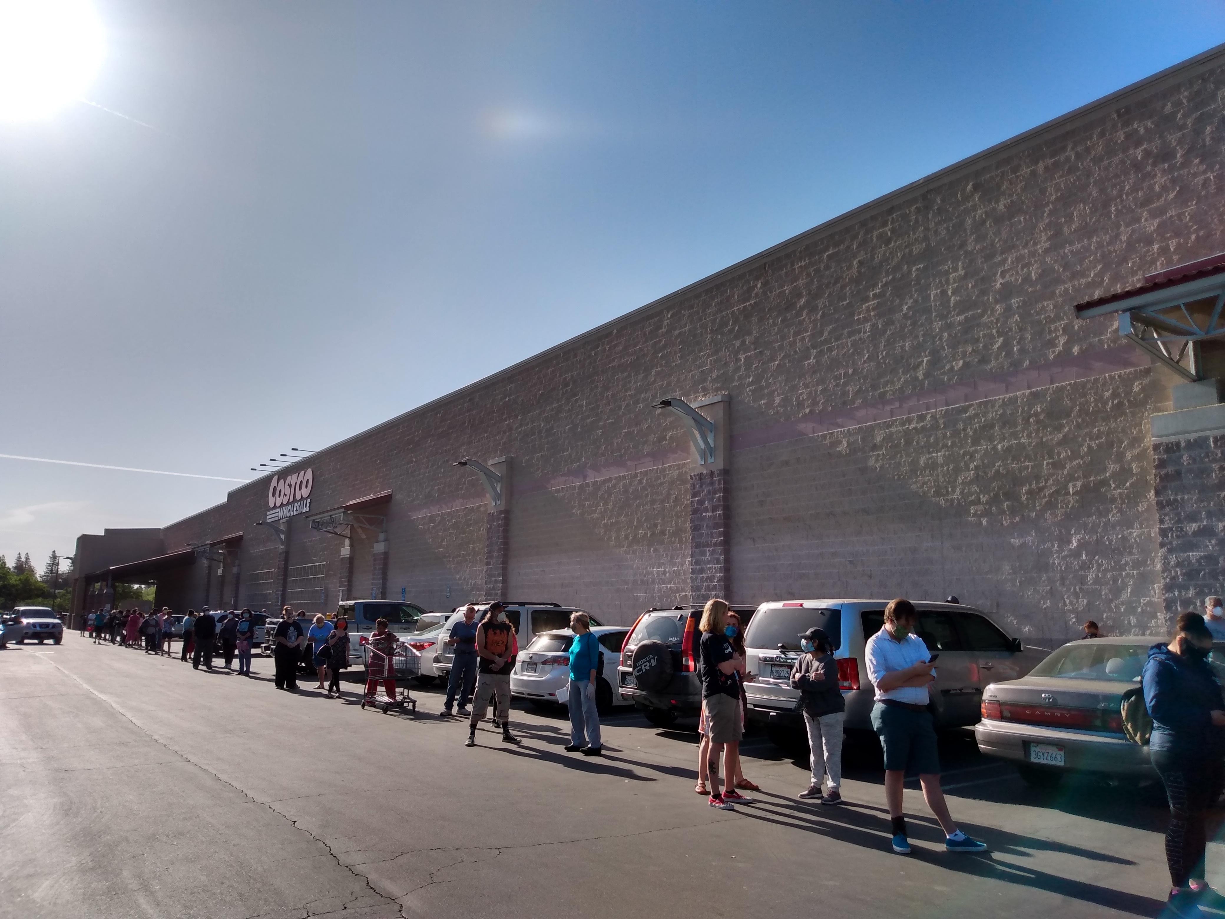 Costco on Exposition Blvd at 830 today... r/Sacramento