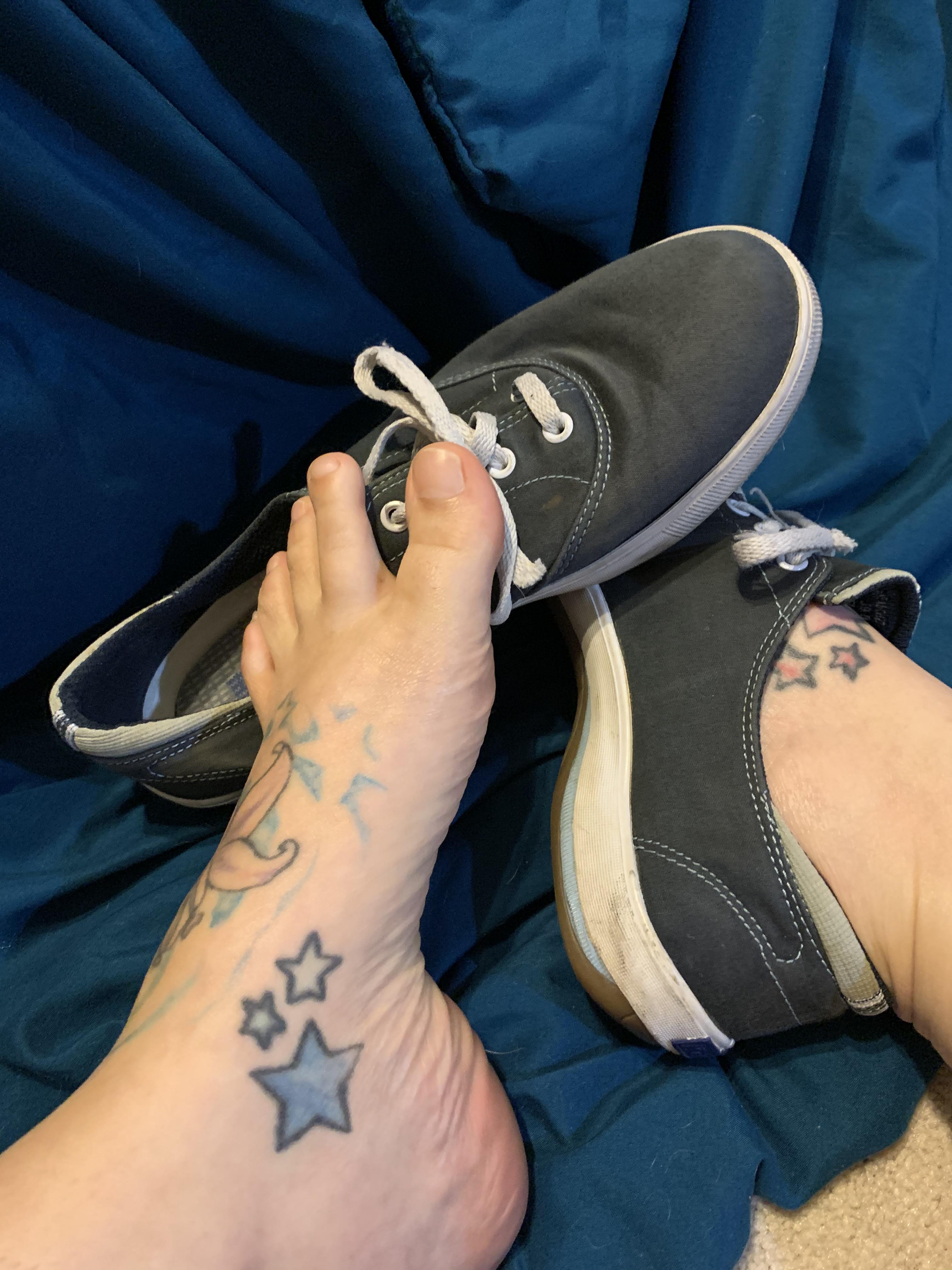 Well worn keds! These are super stinky! I wear them to work without