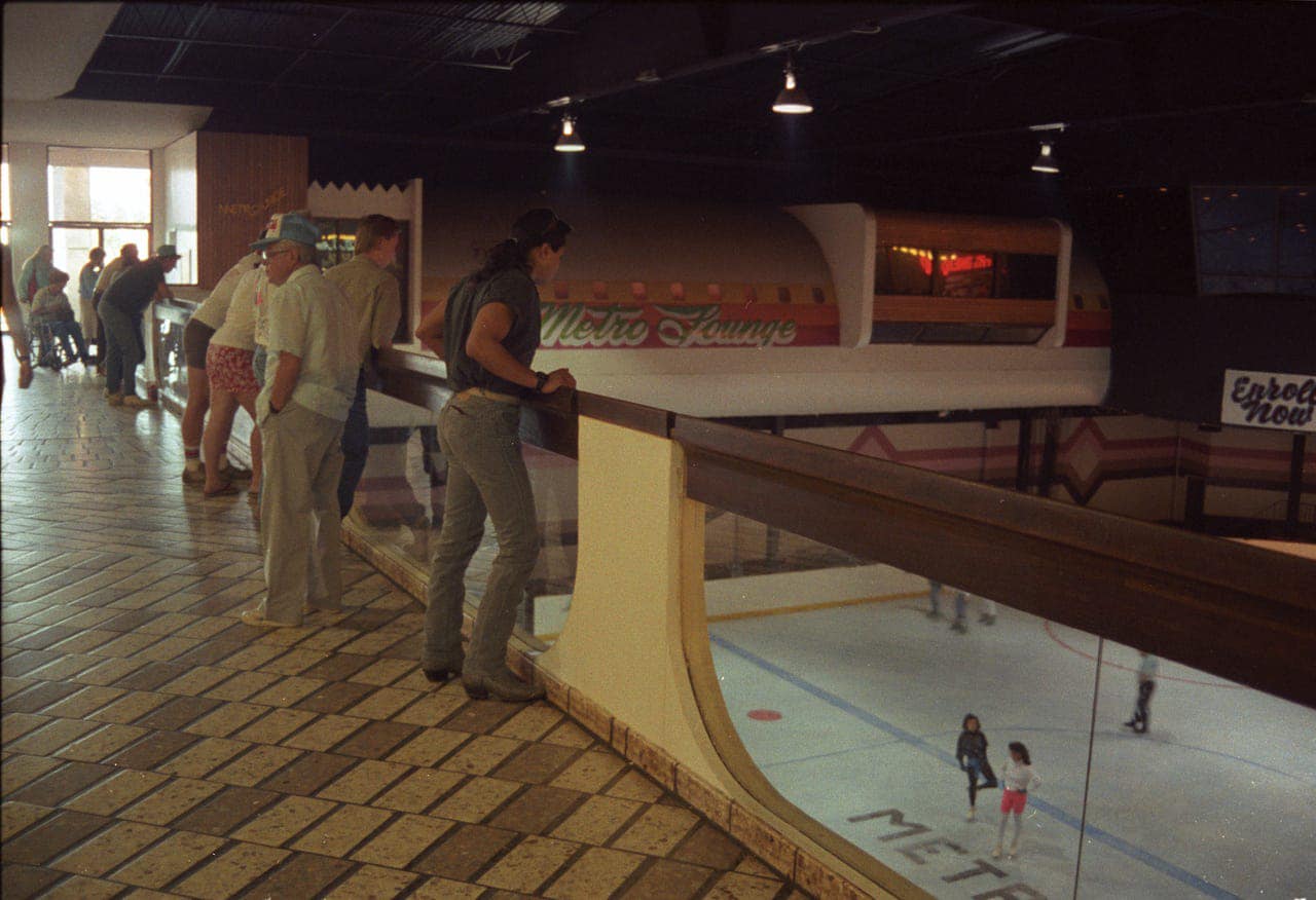 Metrocenter Skating Rink, 1980s r/phoenix