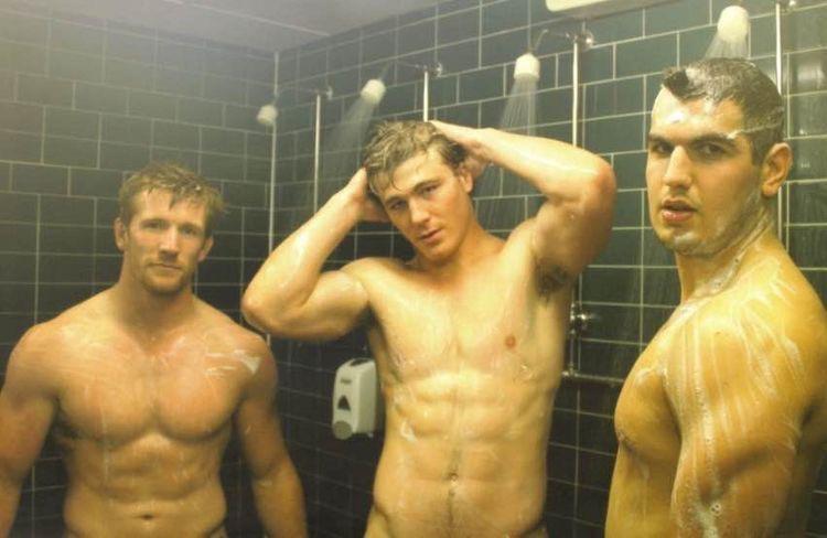 Teammates : CommunalShowers_NSFW