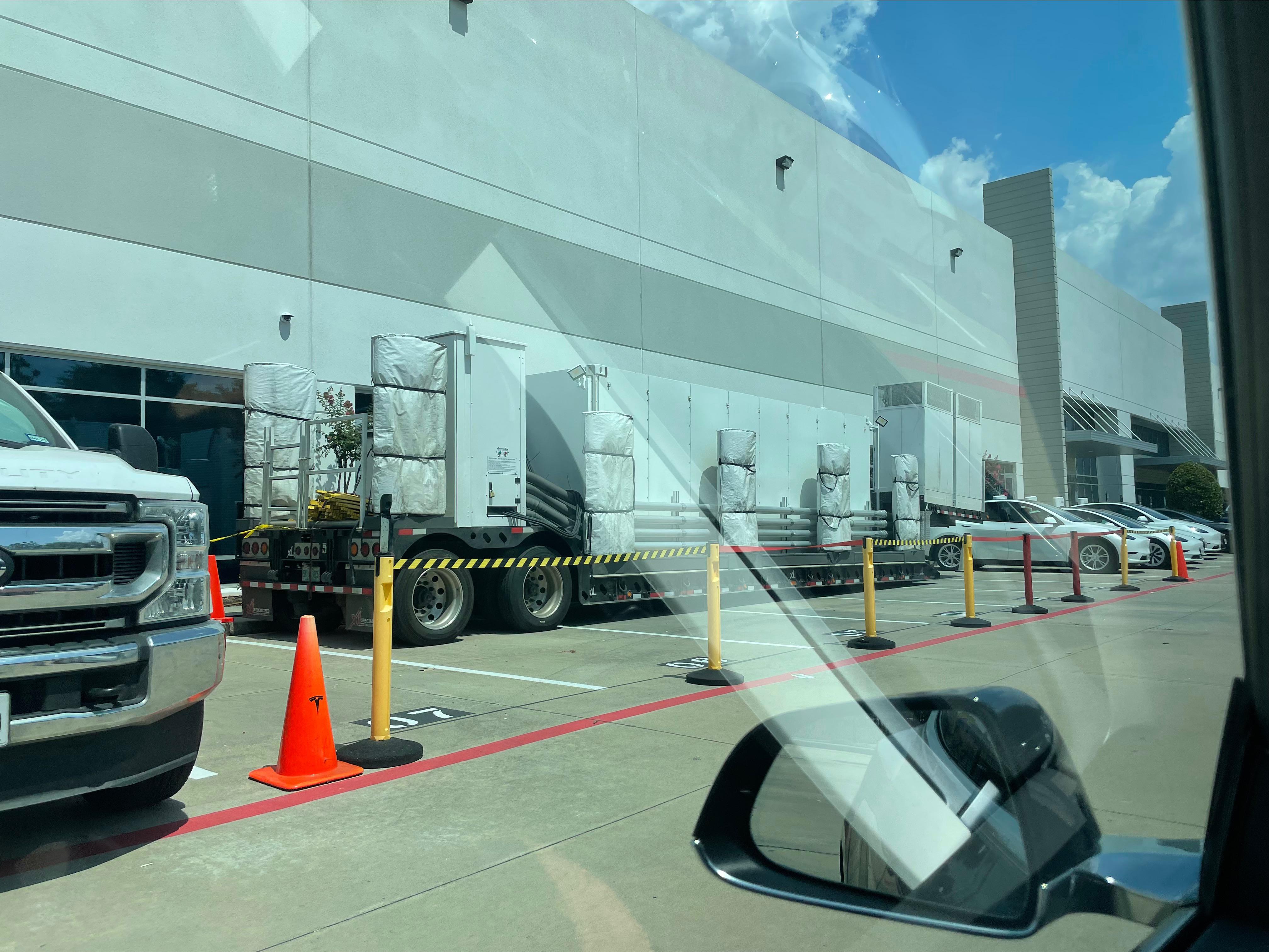 More Superchargers at Houston 45n Service Center r/TeslaLounge