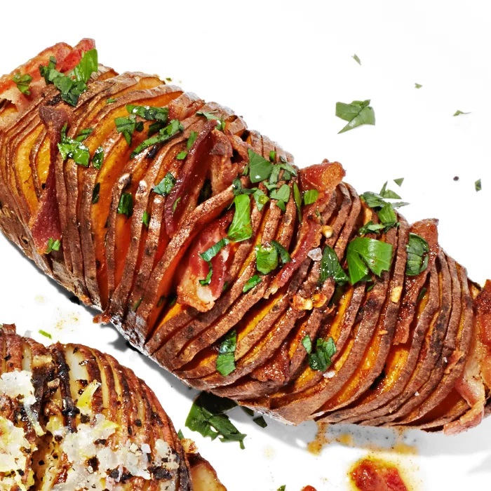 Smoked Paprika + Bacon Hasselback Potatoes r/Bacon