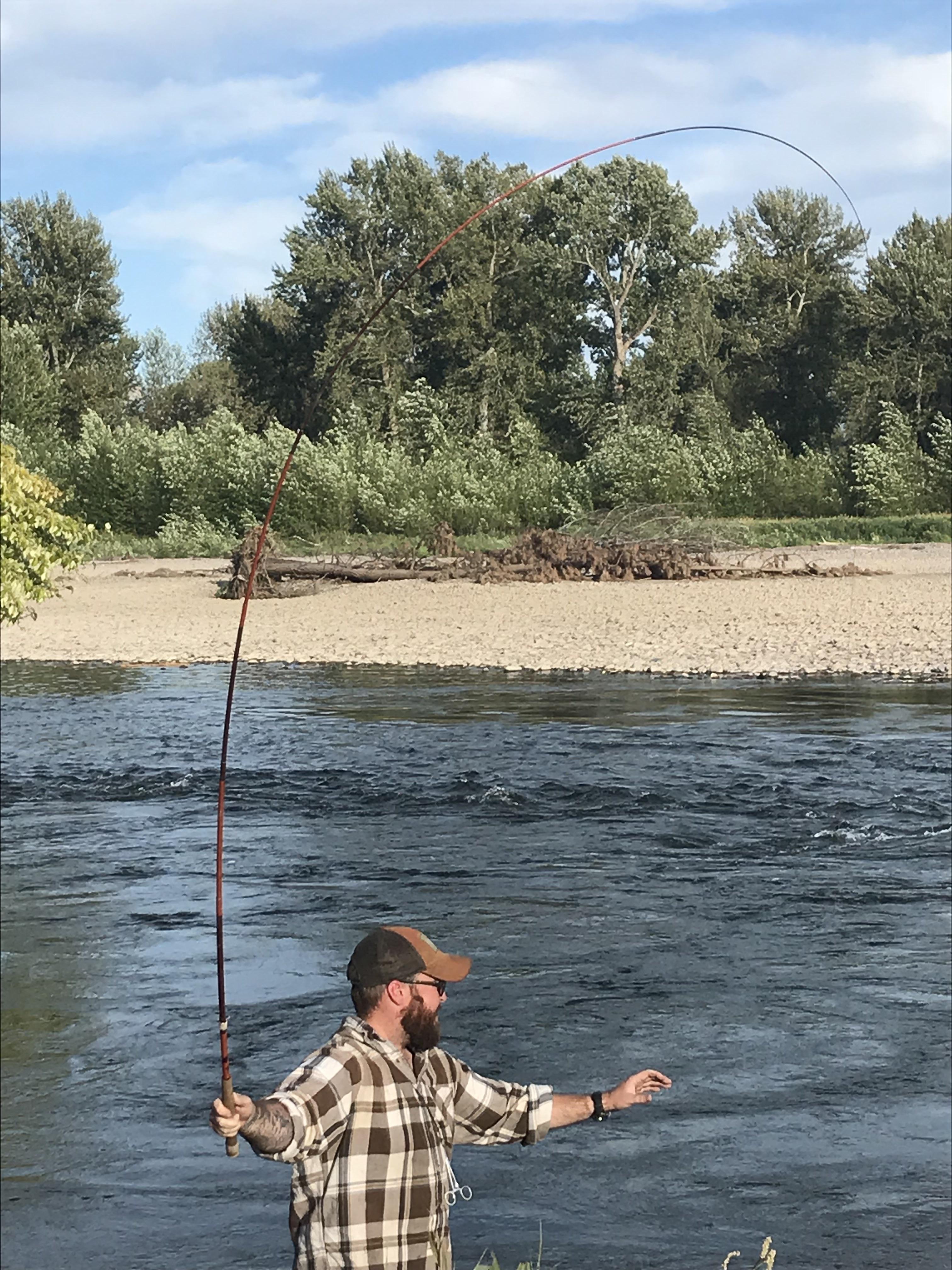 Bringing in a nice whitefish on the Clark Fork, Missoula MT r/Tenkara