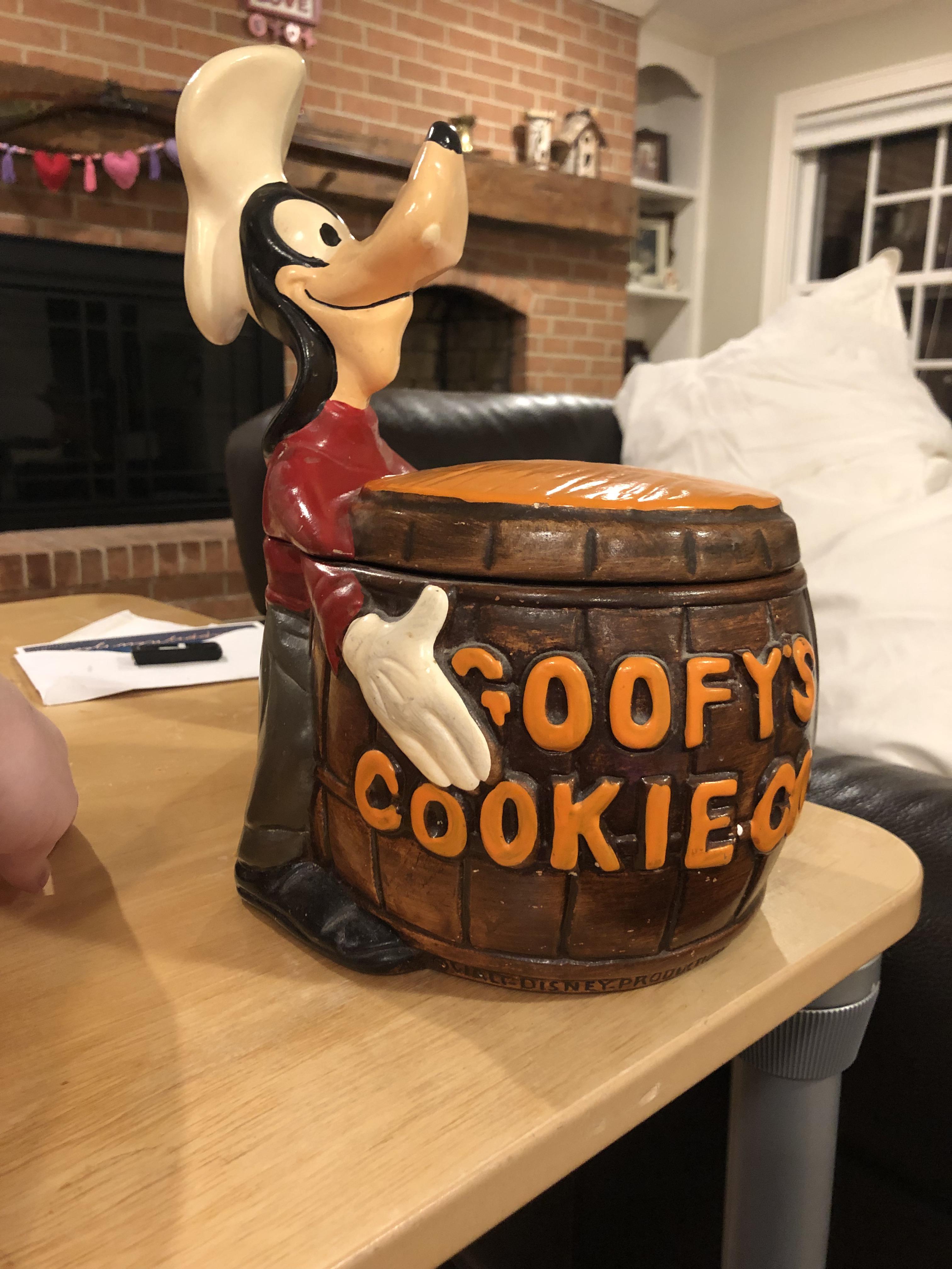 What’s the deal with this goofy cookie jar? Found at a thrift store