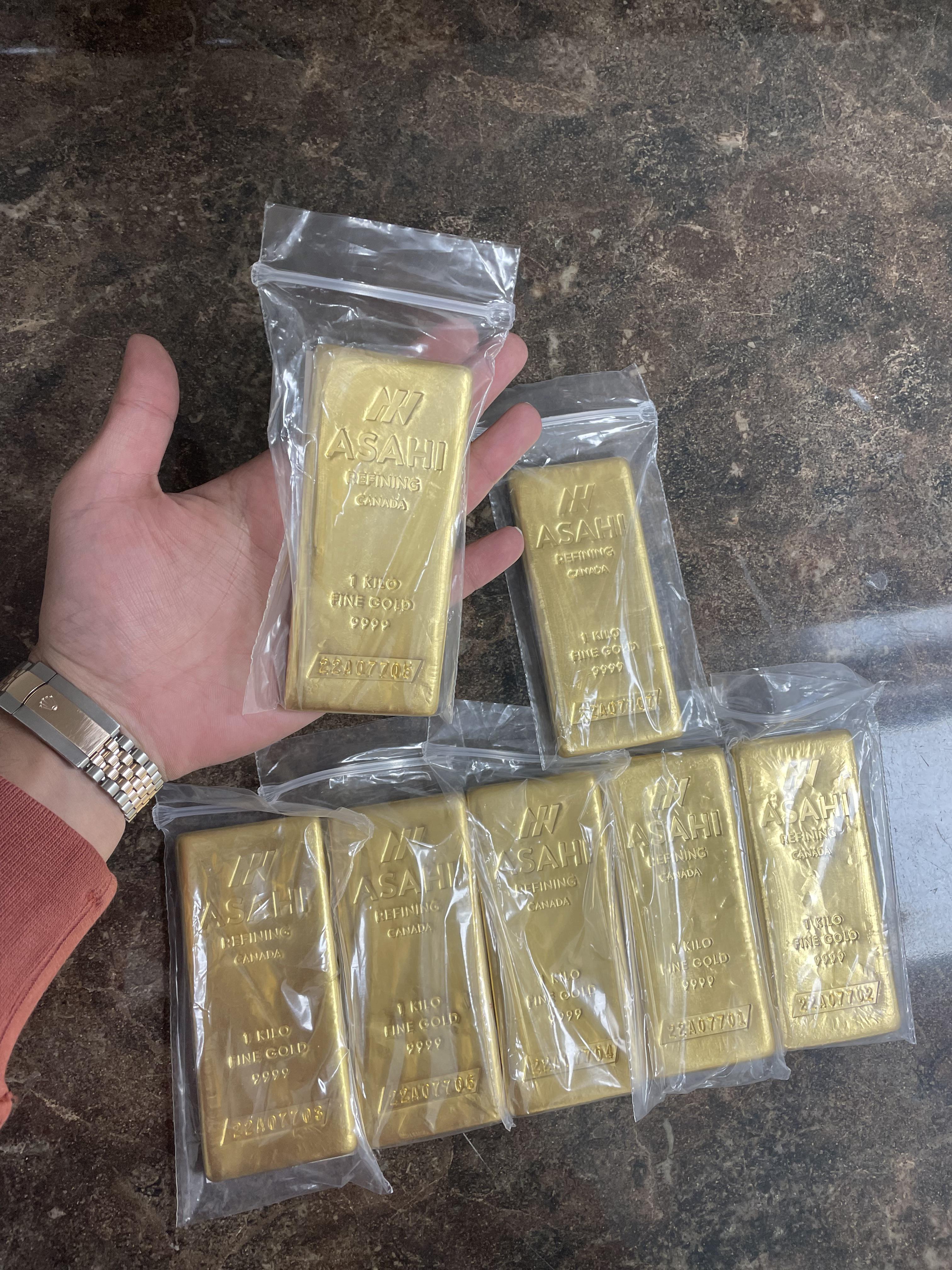 7 BRICKS of gold 🤩 r/Gold