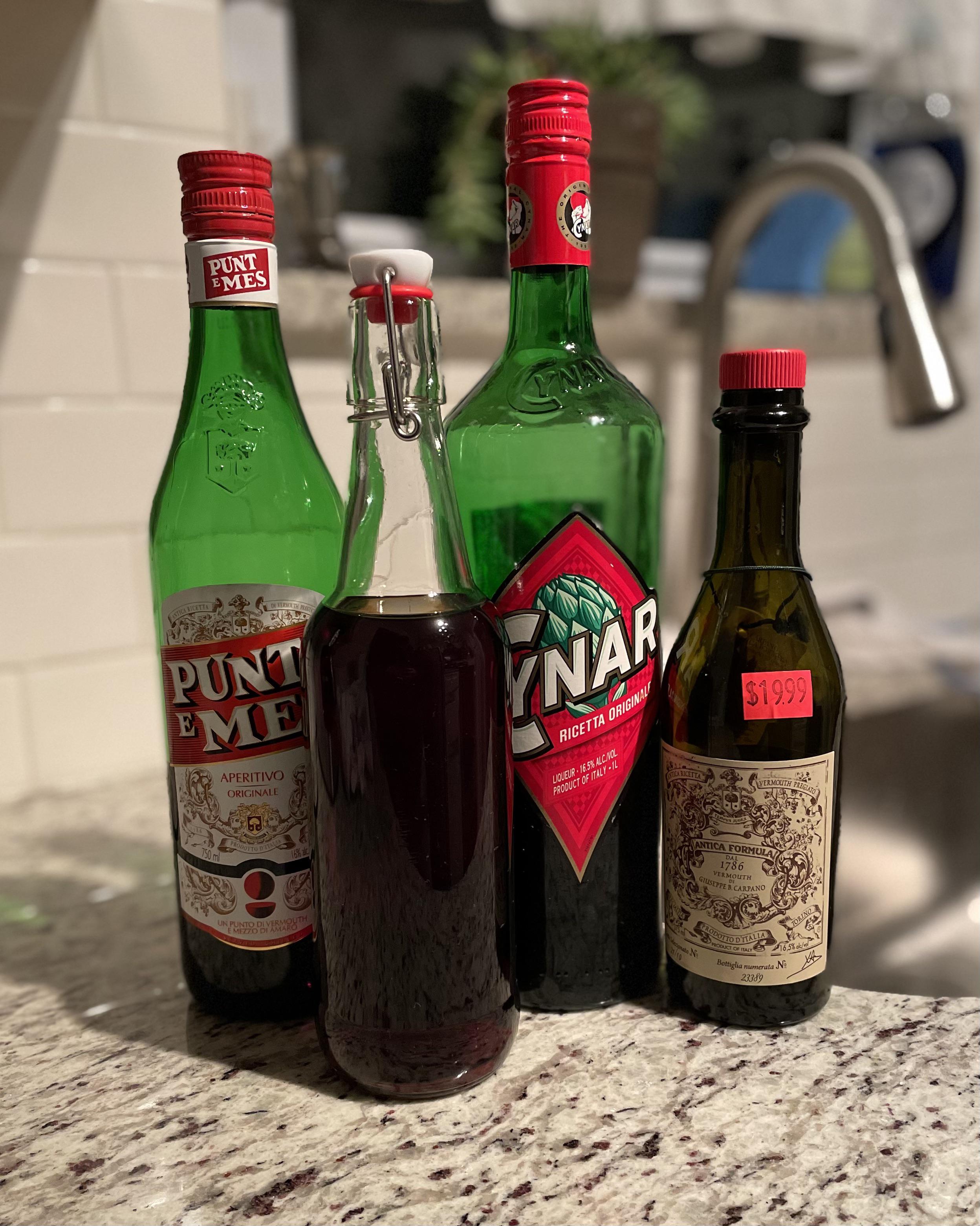 Manhattan Vermouth Blend cocktails