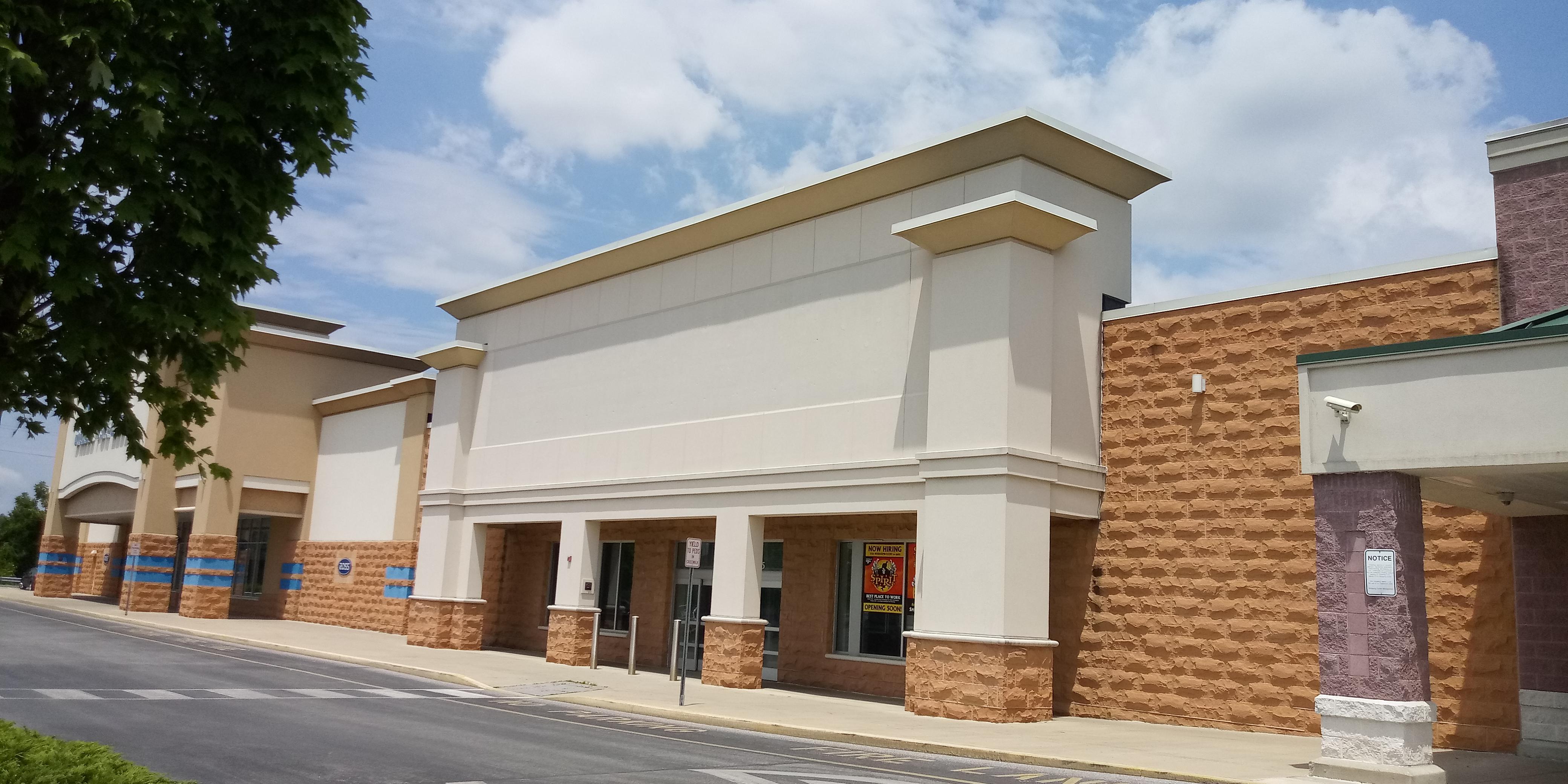 Former OfficeMax in Delco Plaza, York PA. closed in September 2013. It